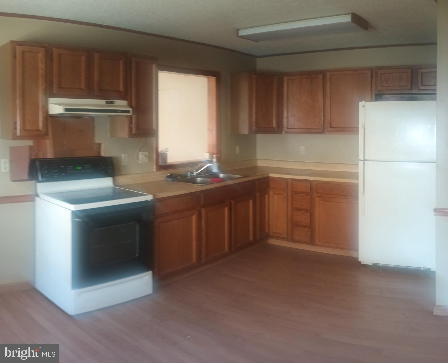 PATRICK HENRY ESTATES - Residential