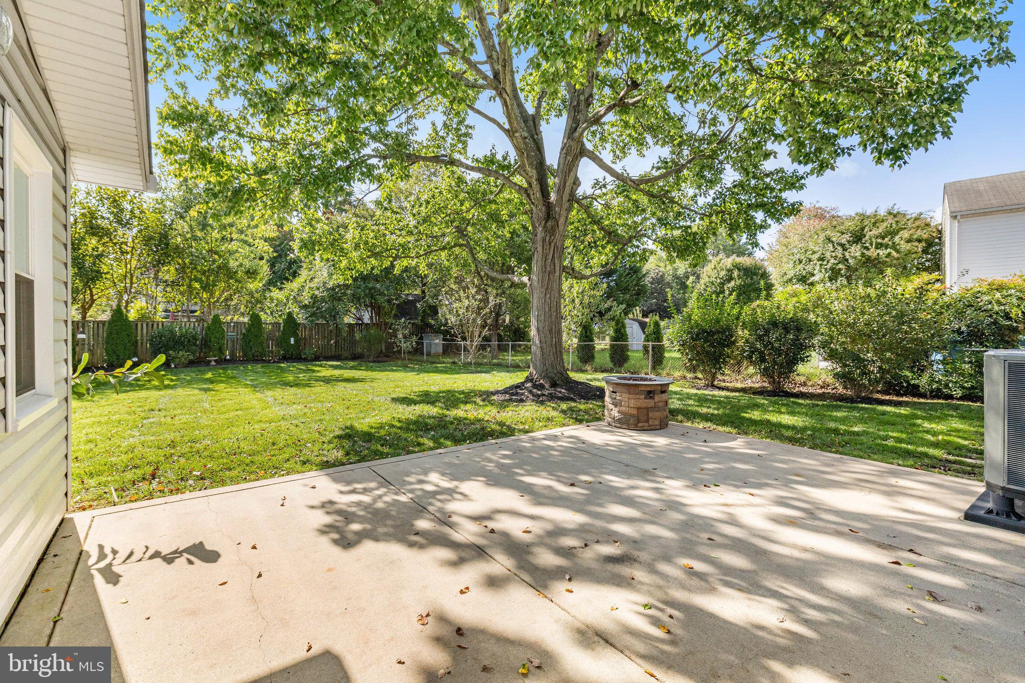 BROOKFIELD - Residential