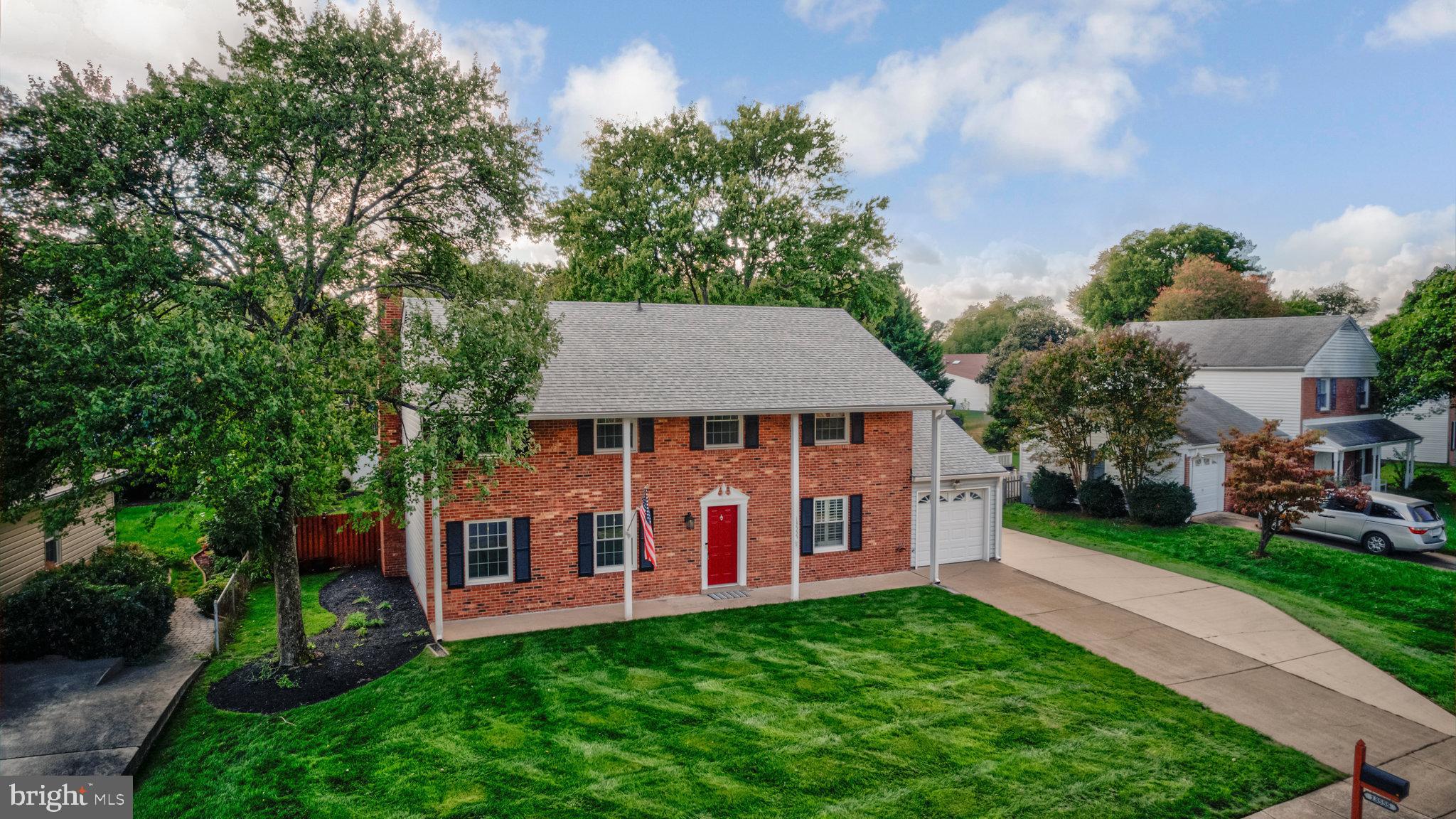 BROOKFIELD - Residential