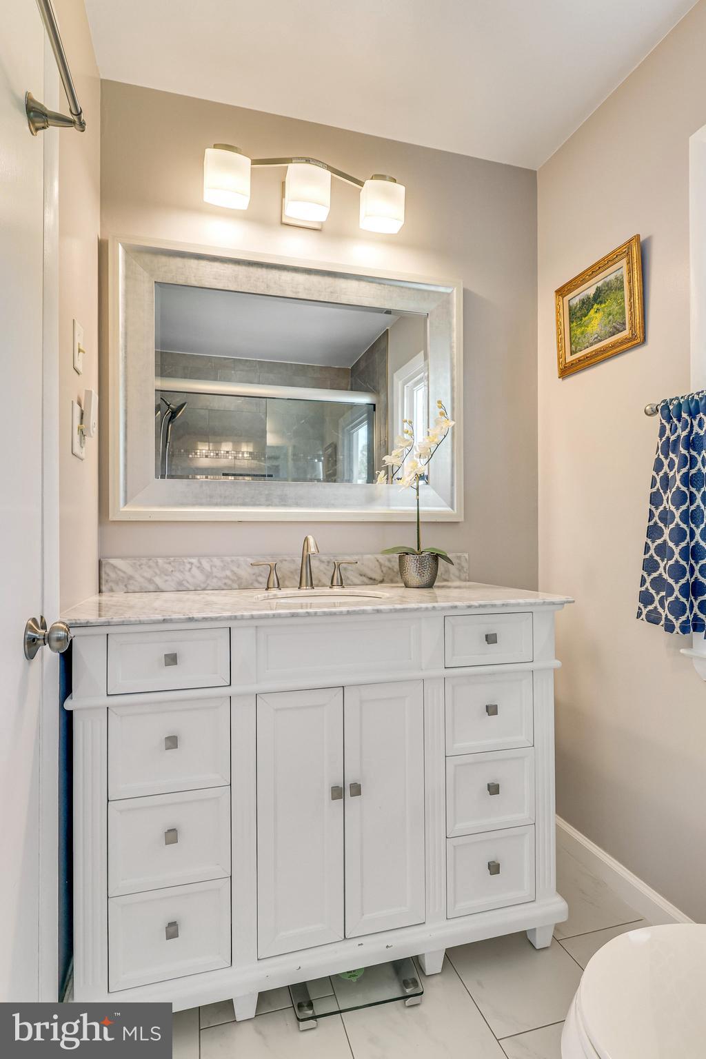 BROOKFIELD - Residential