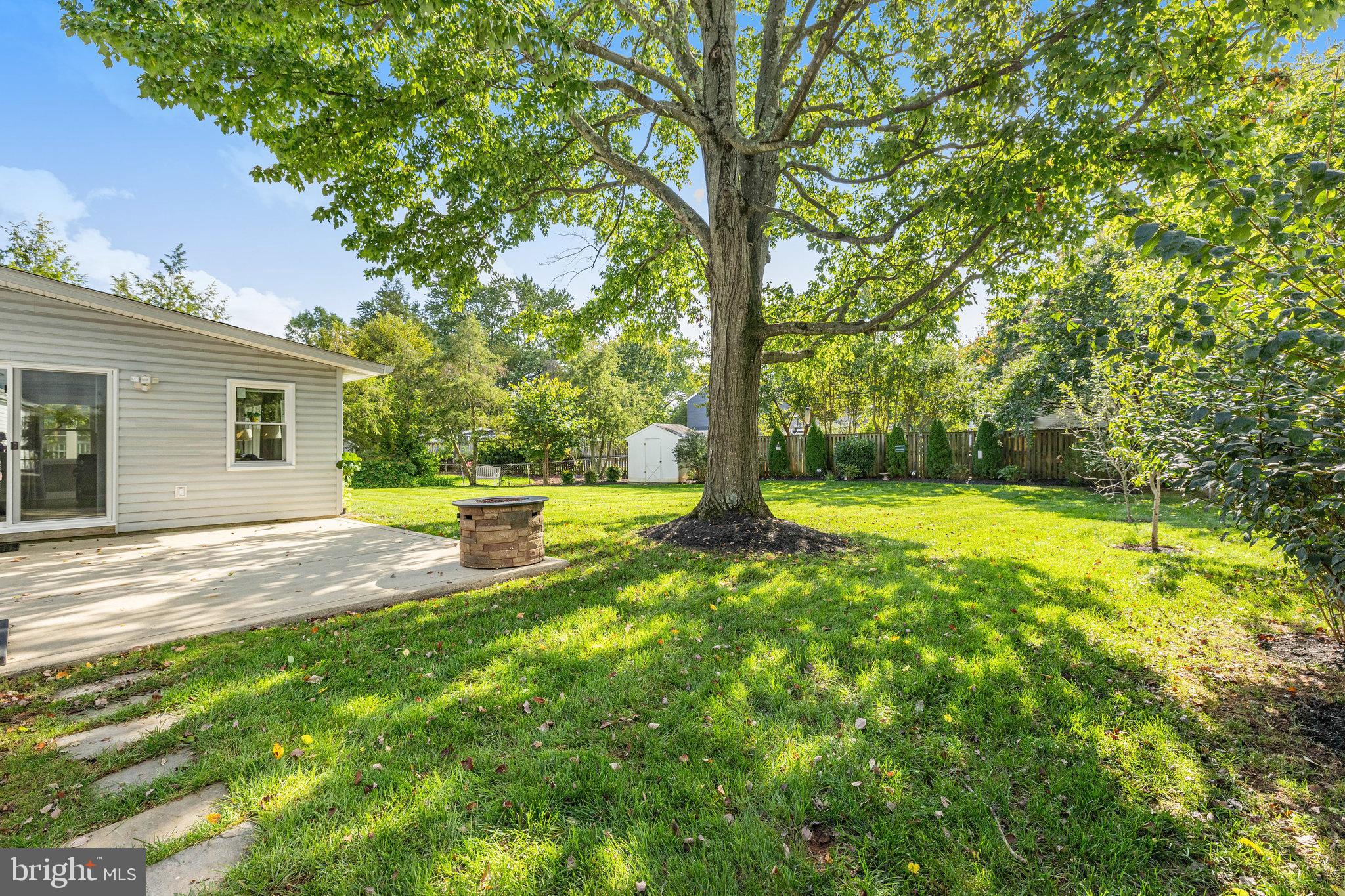 BROOKFIELD - Residential