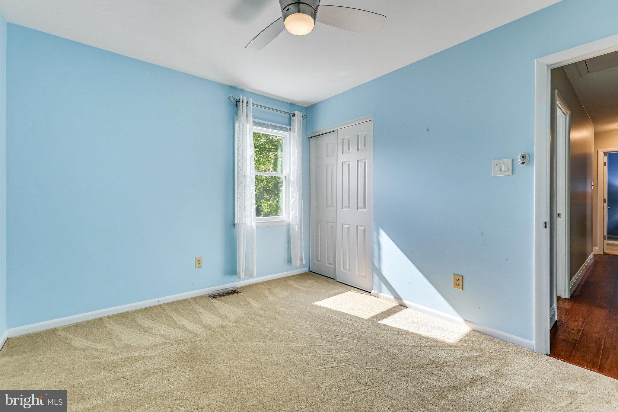 BROOKFIELD - Residential