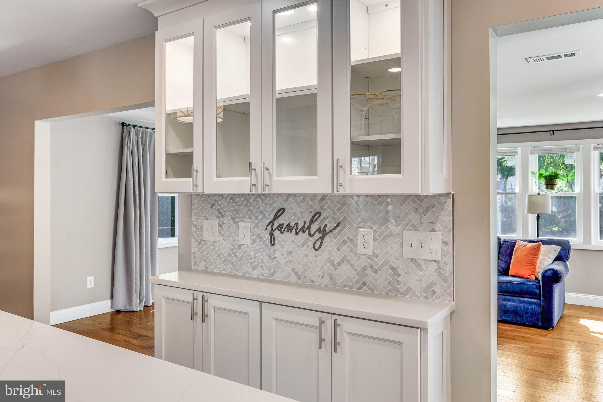 BROOKFIELD - Residential