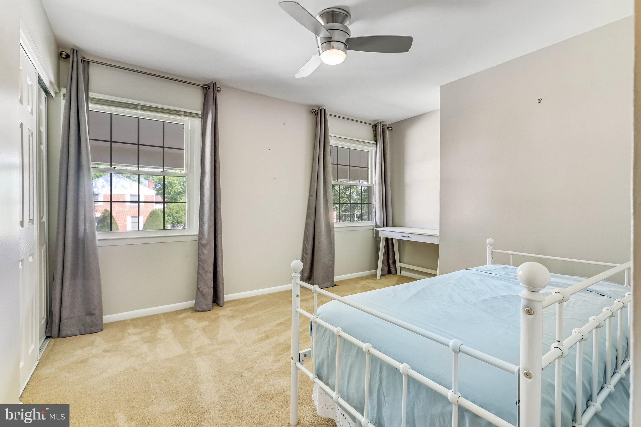 BROOKFIELD - Residential