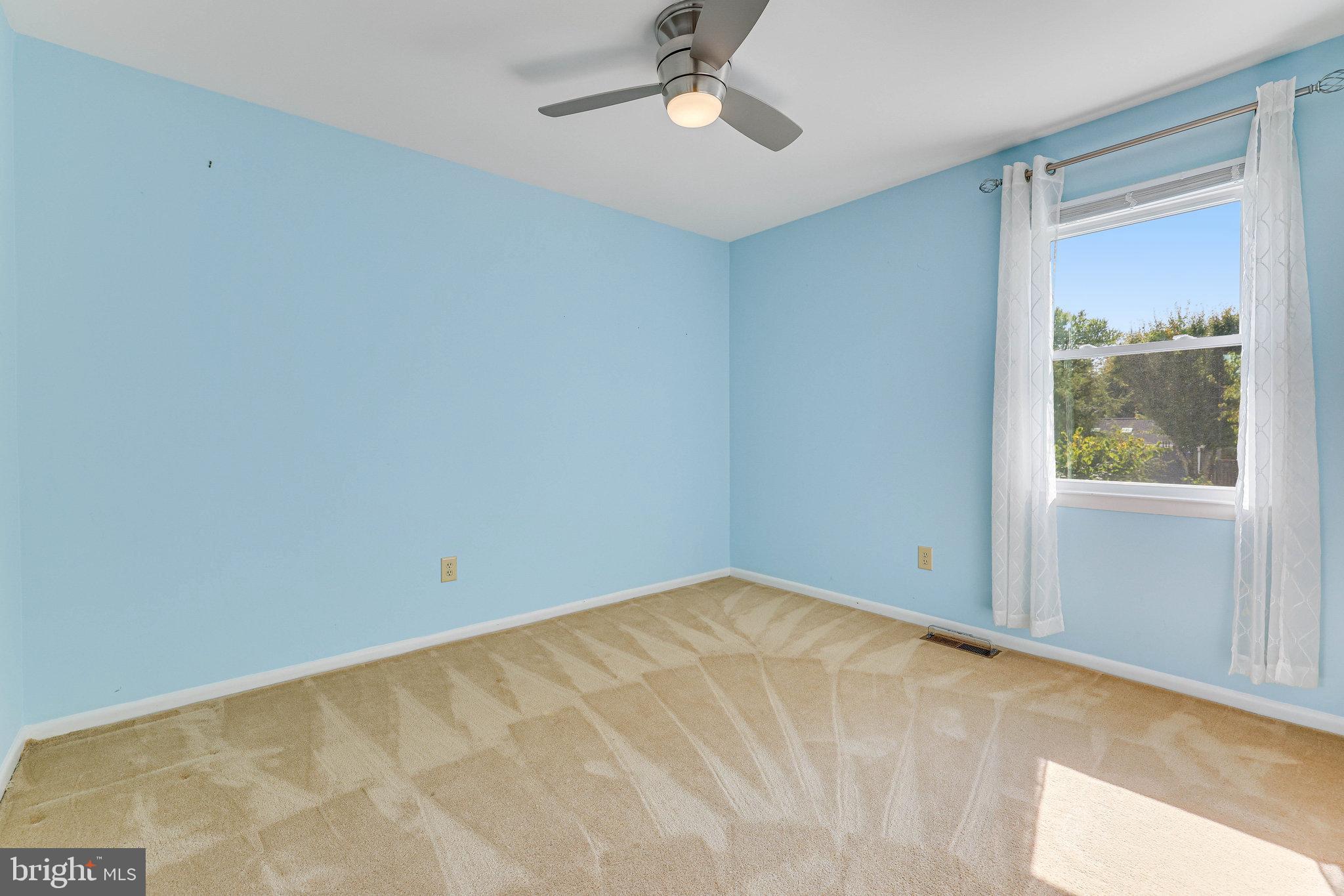 BROOKFIELD - Residential