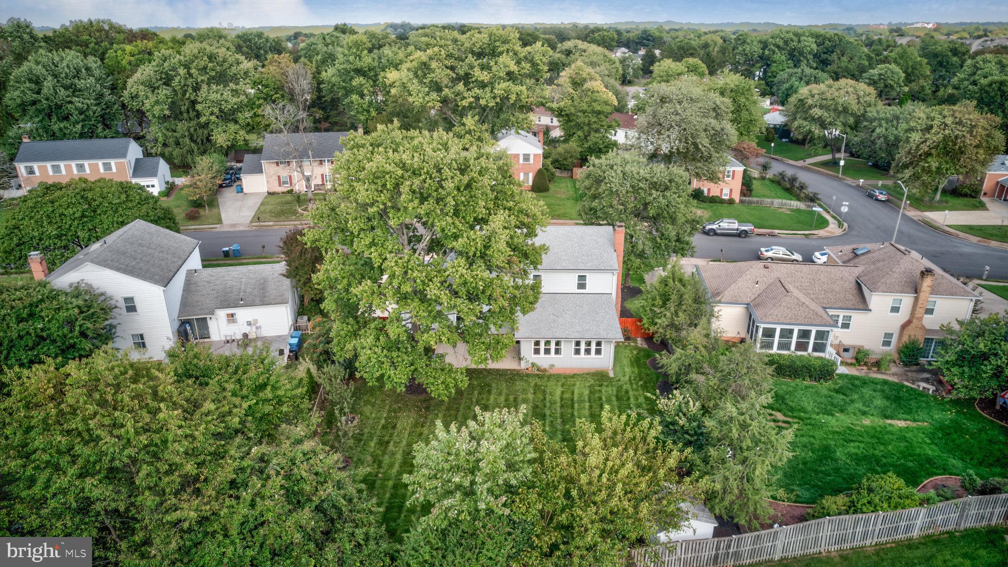 BROOKFIELD - Residential