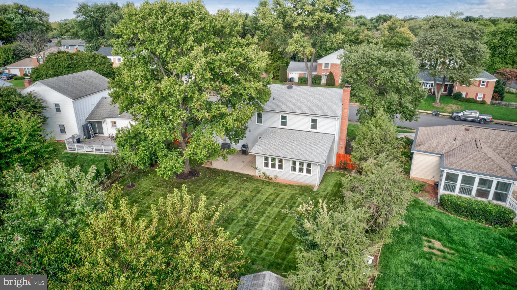 BROOKFIELD - Residential