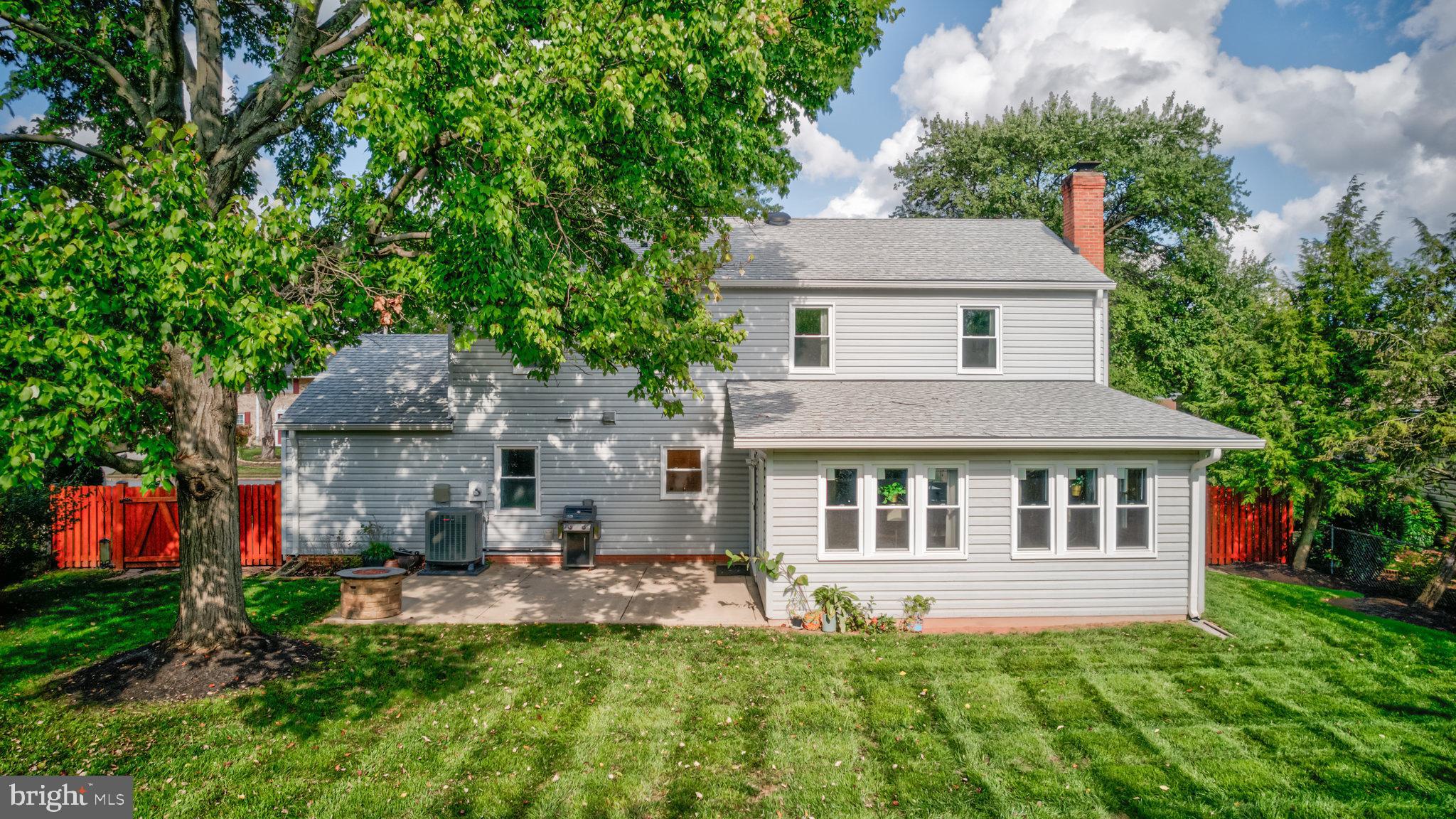 BROOKFIELD - Residential