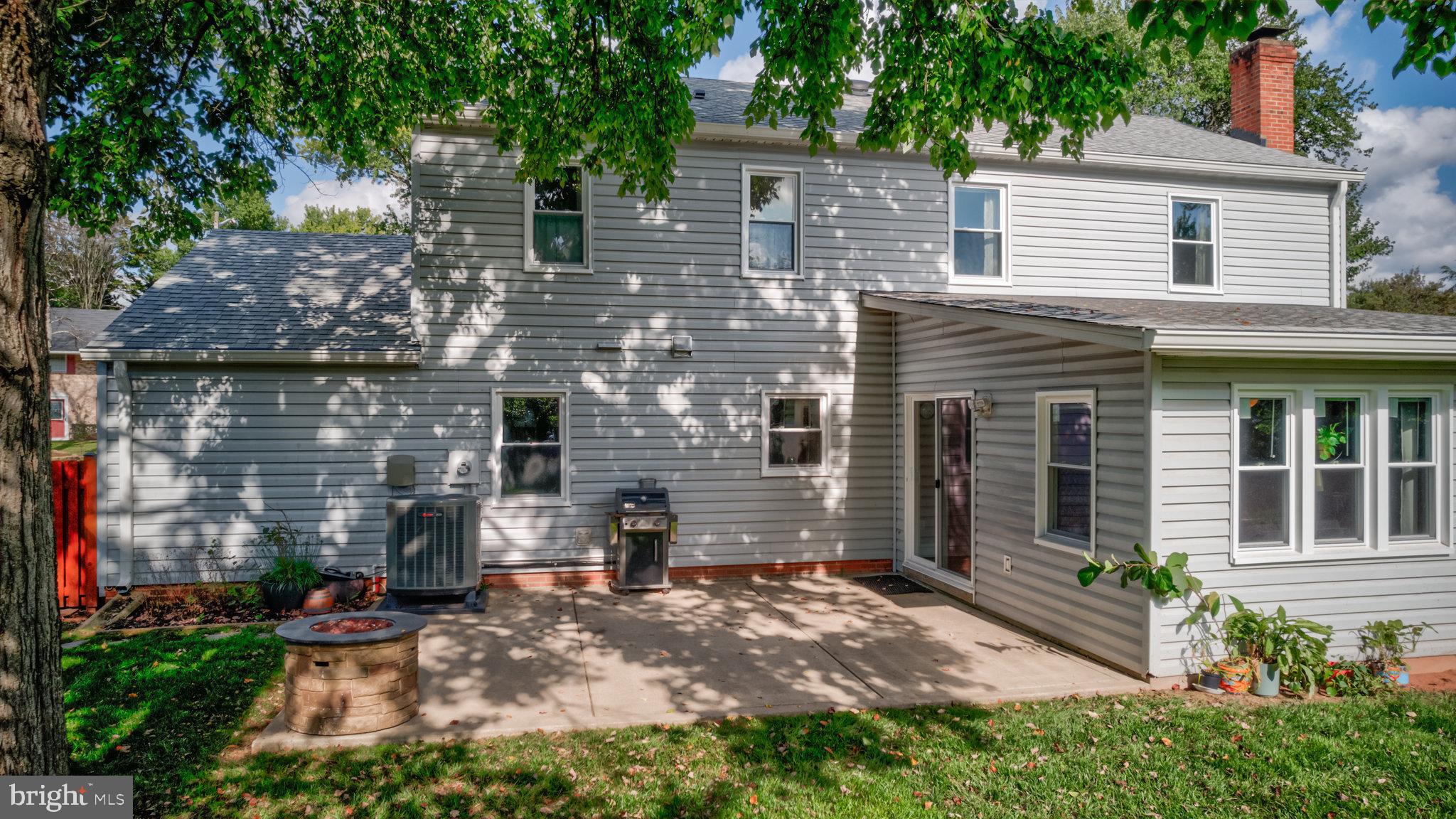 BROOKFIELD - Residential