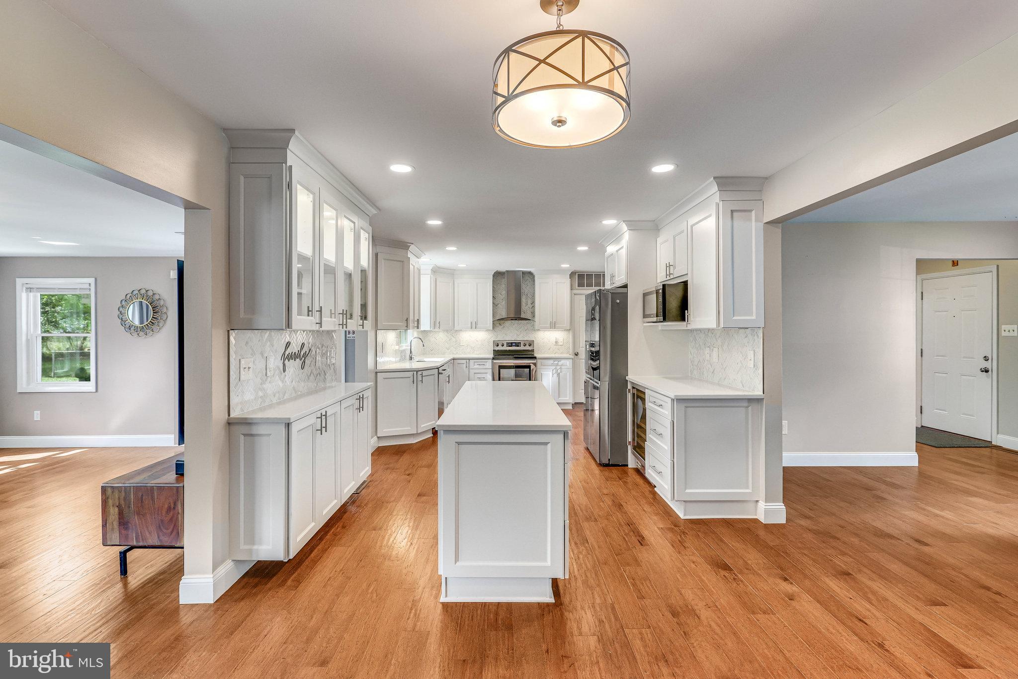 BROOKFIELD - Residential