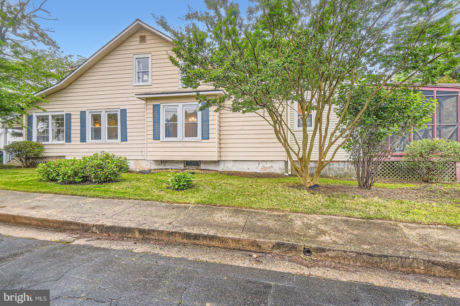 HAMILTON HEIGHTS - Residential