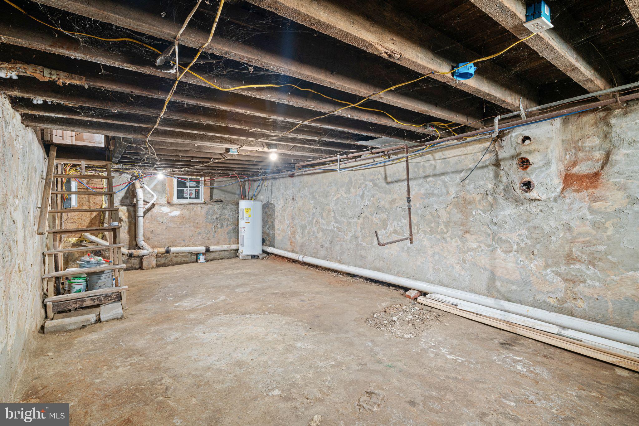 ALLEGHENY WEST - Residential