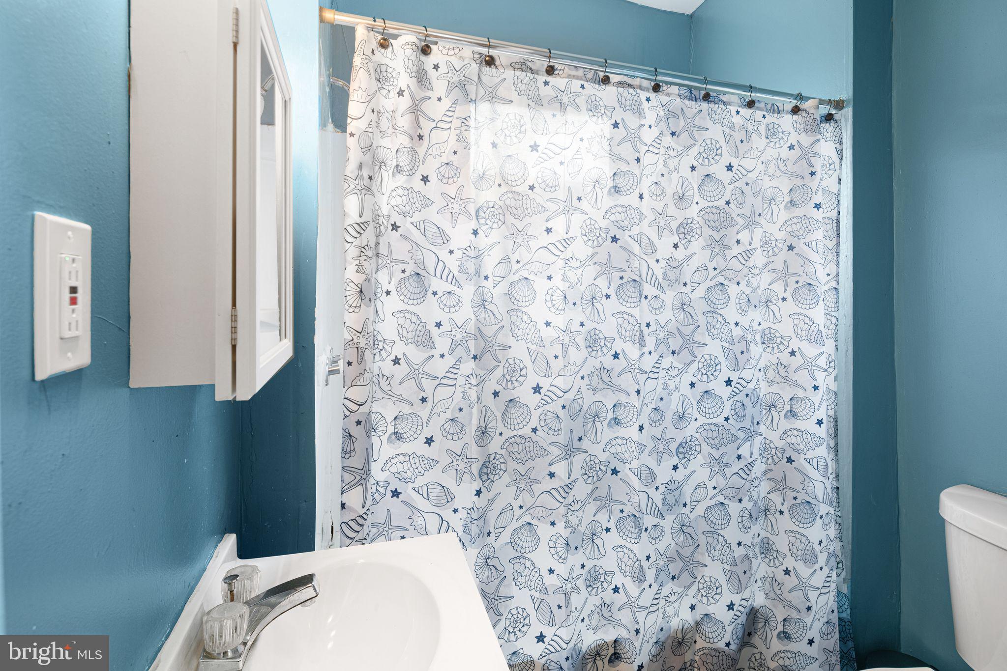 ALLEGHENY WEST - Residential