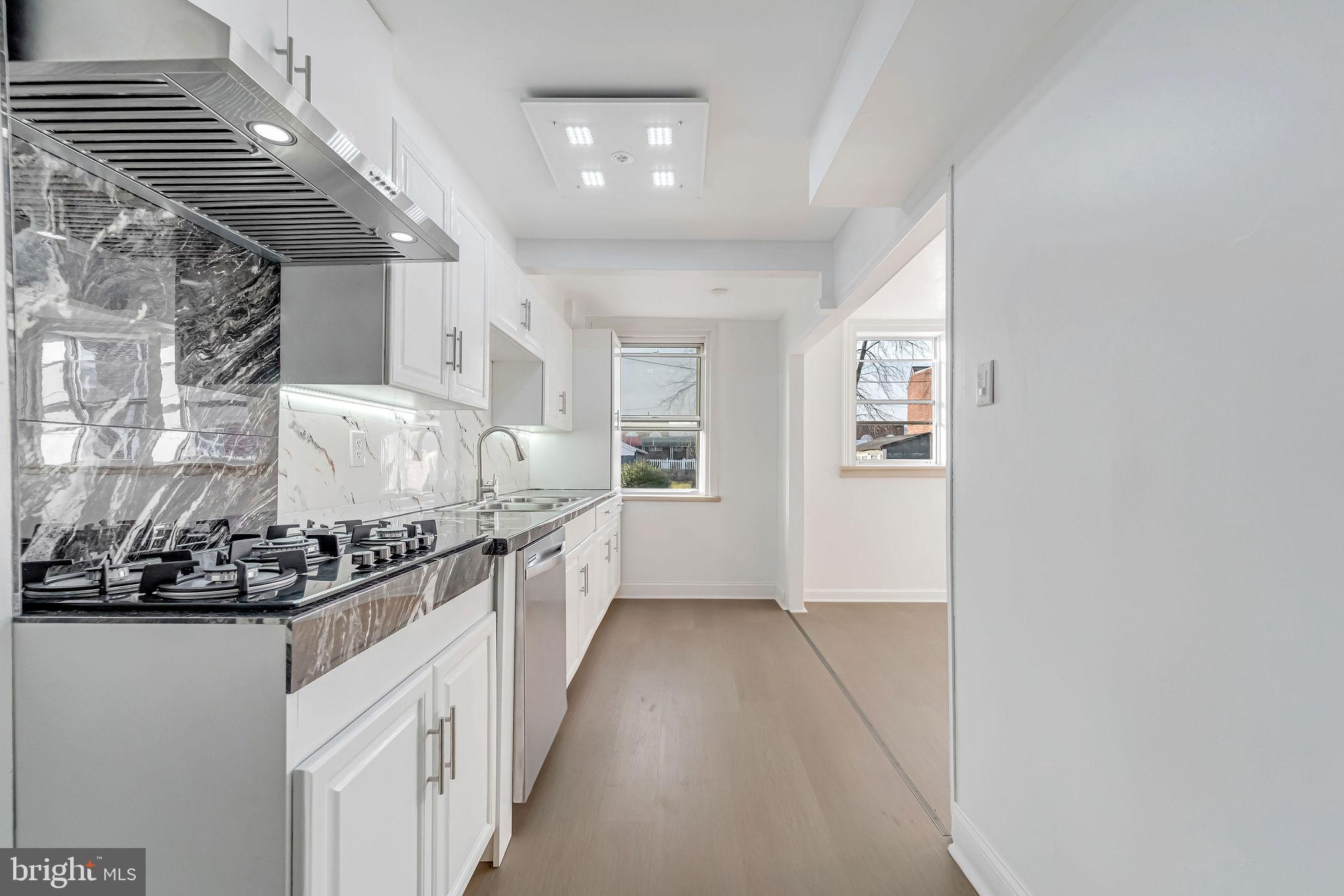 FRANKFORD - Residential