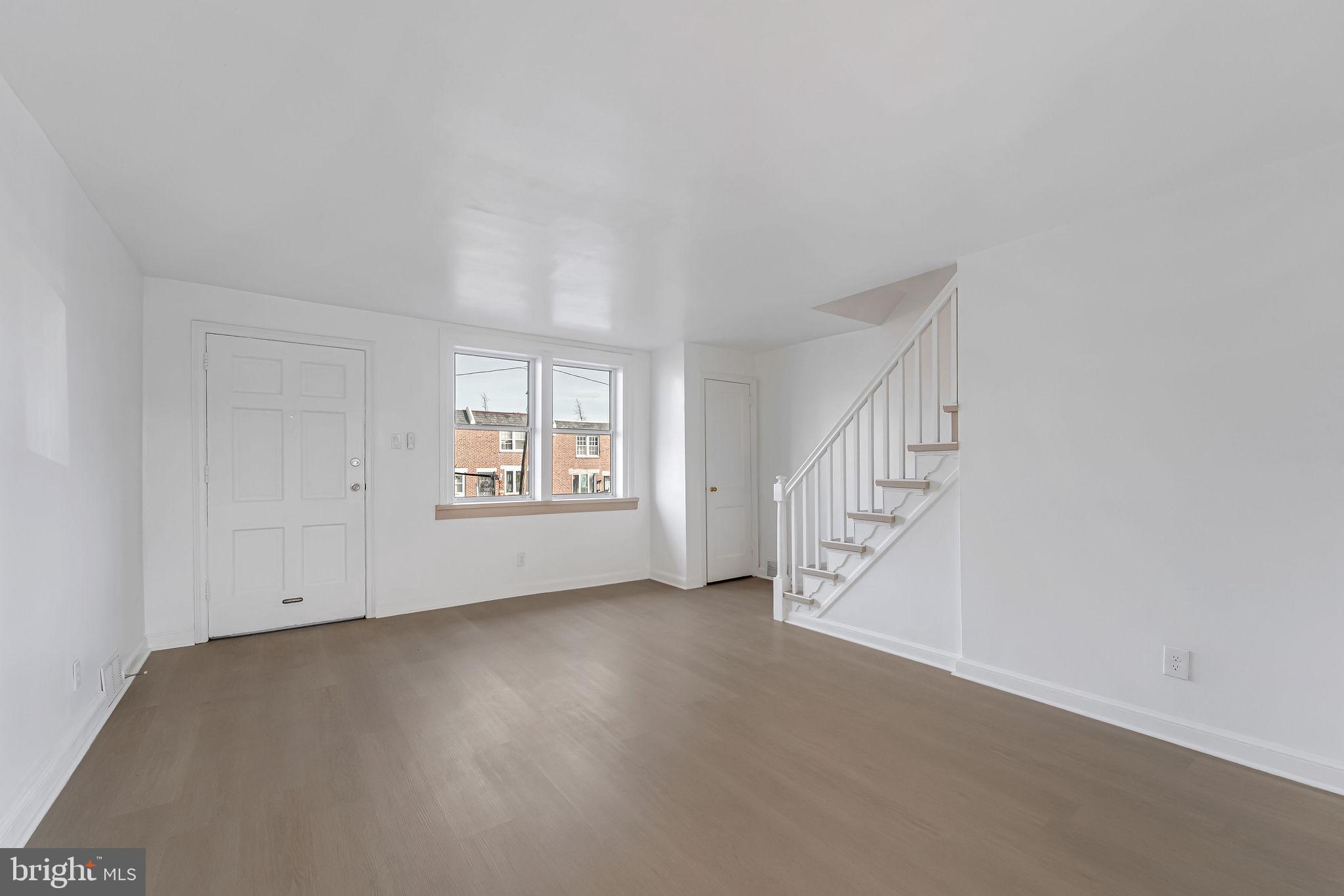 FRANKFORD - Residential