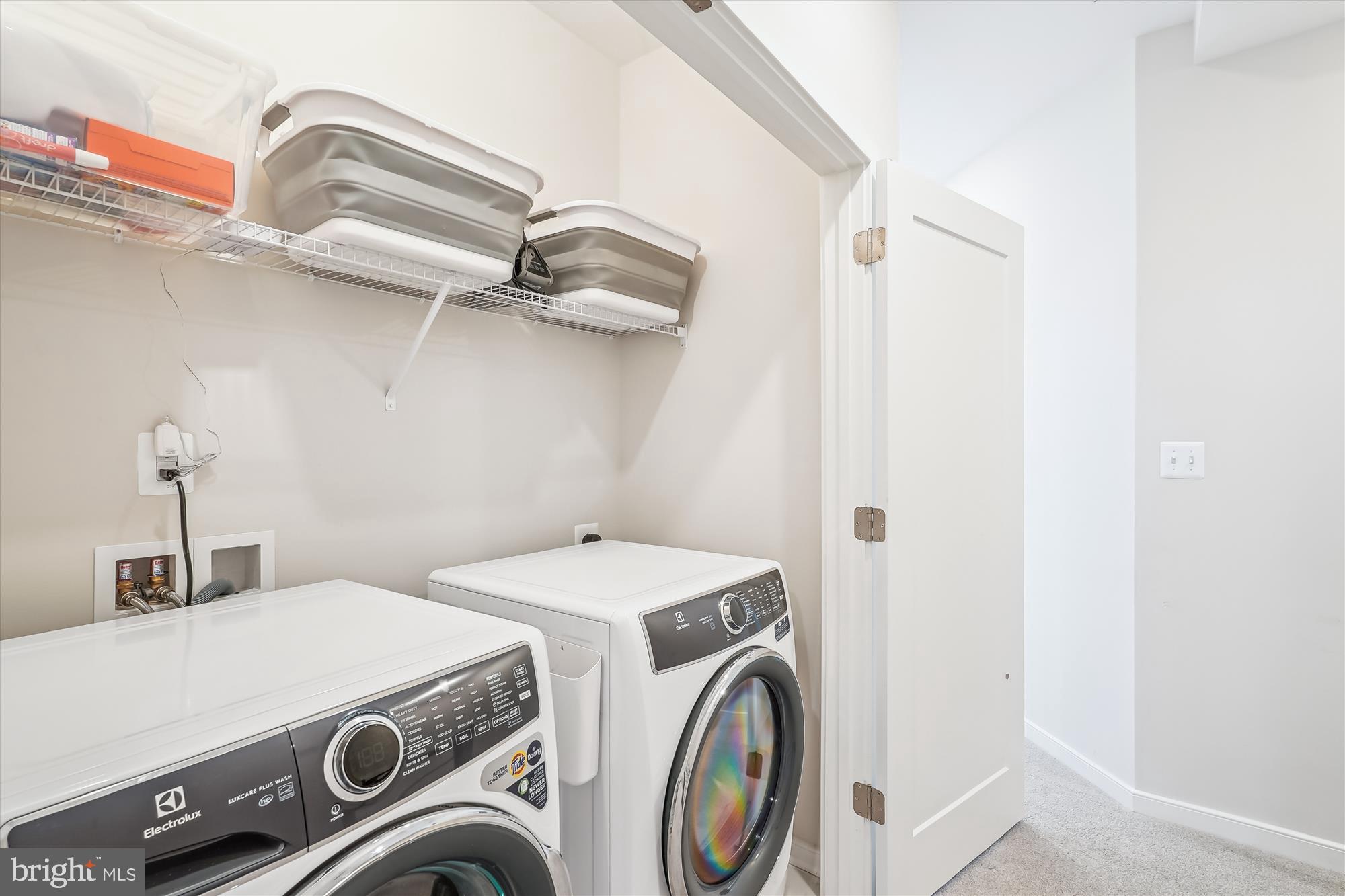 DOWNTOWN BRAMBLETON - Residential Lease