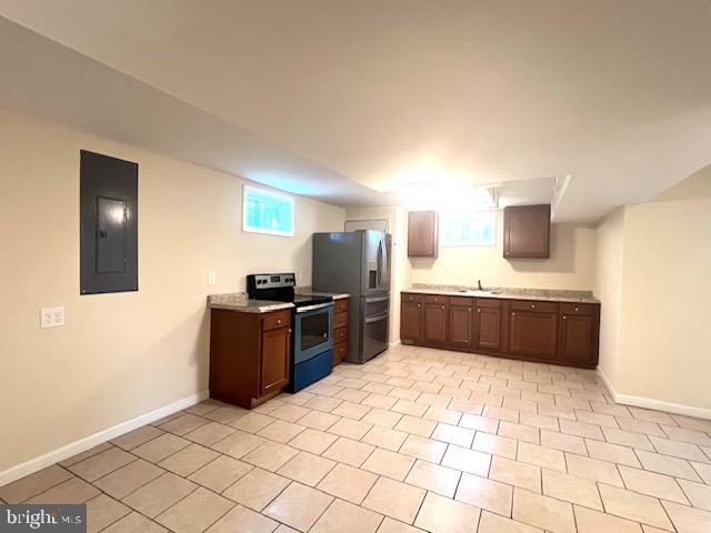 QUEENS CHAPEL MANOR - Residential