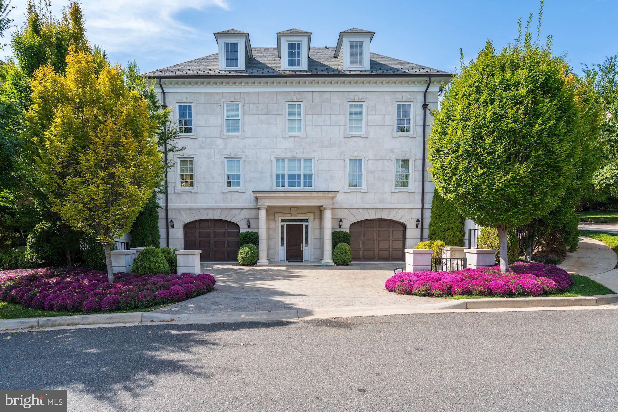 PHILLIPS PARK - Residential