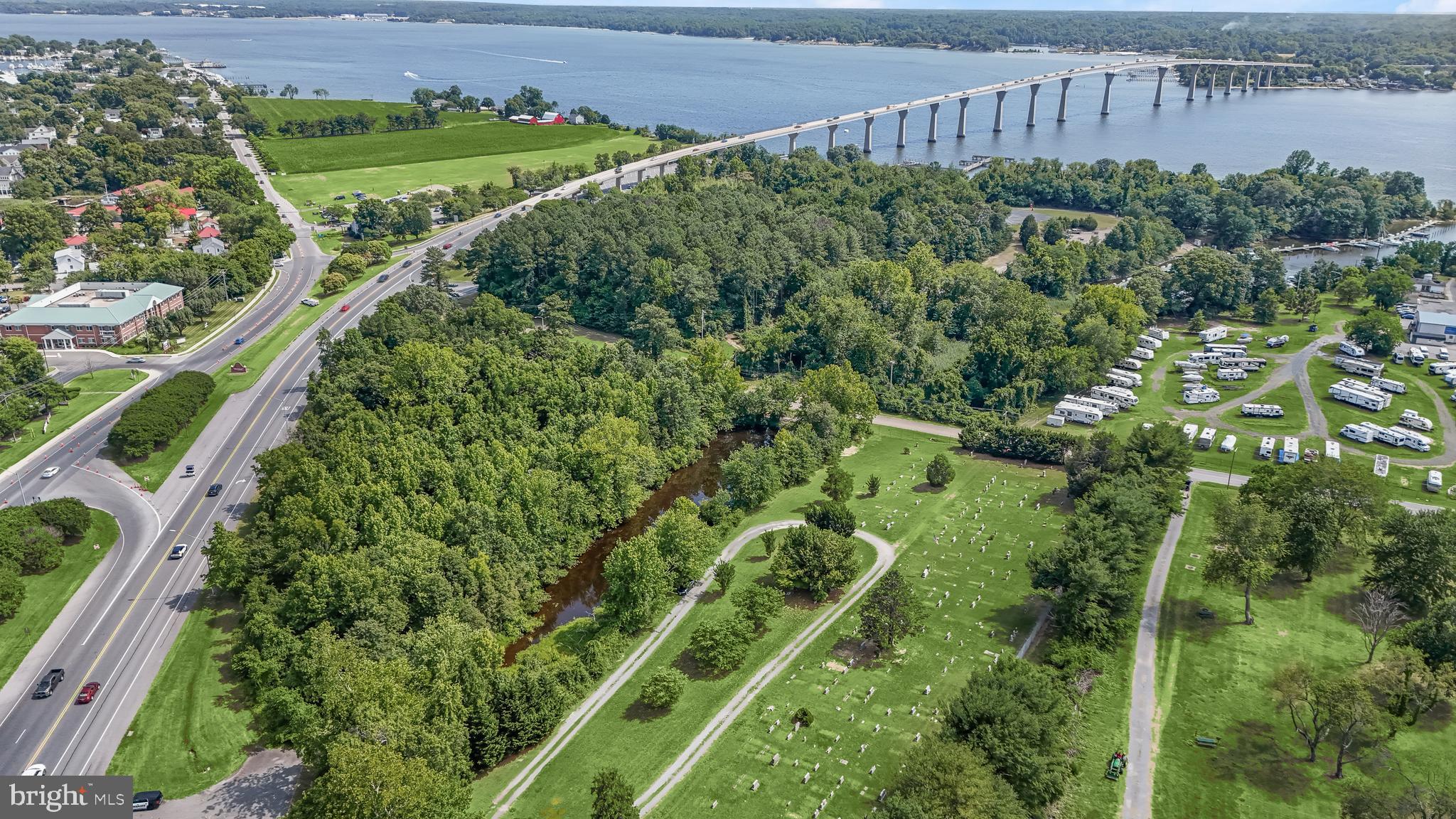 SOLOMONS TOWN CENTER - Residential