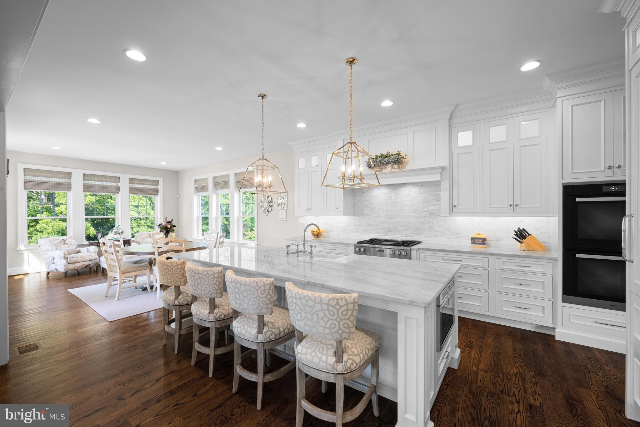 CHAPEL HILL - Residential