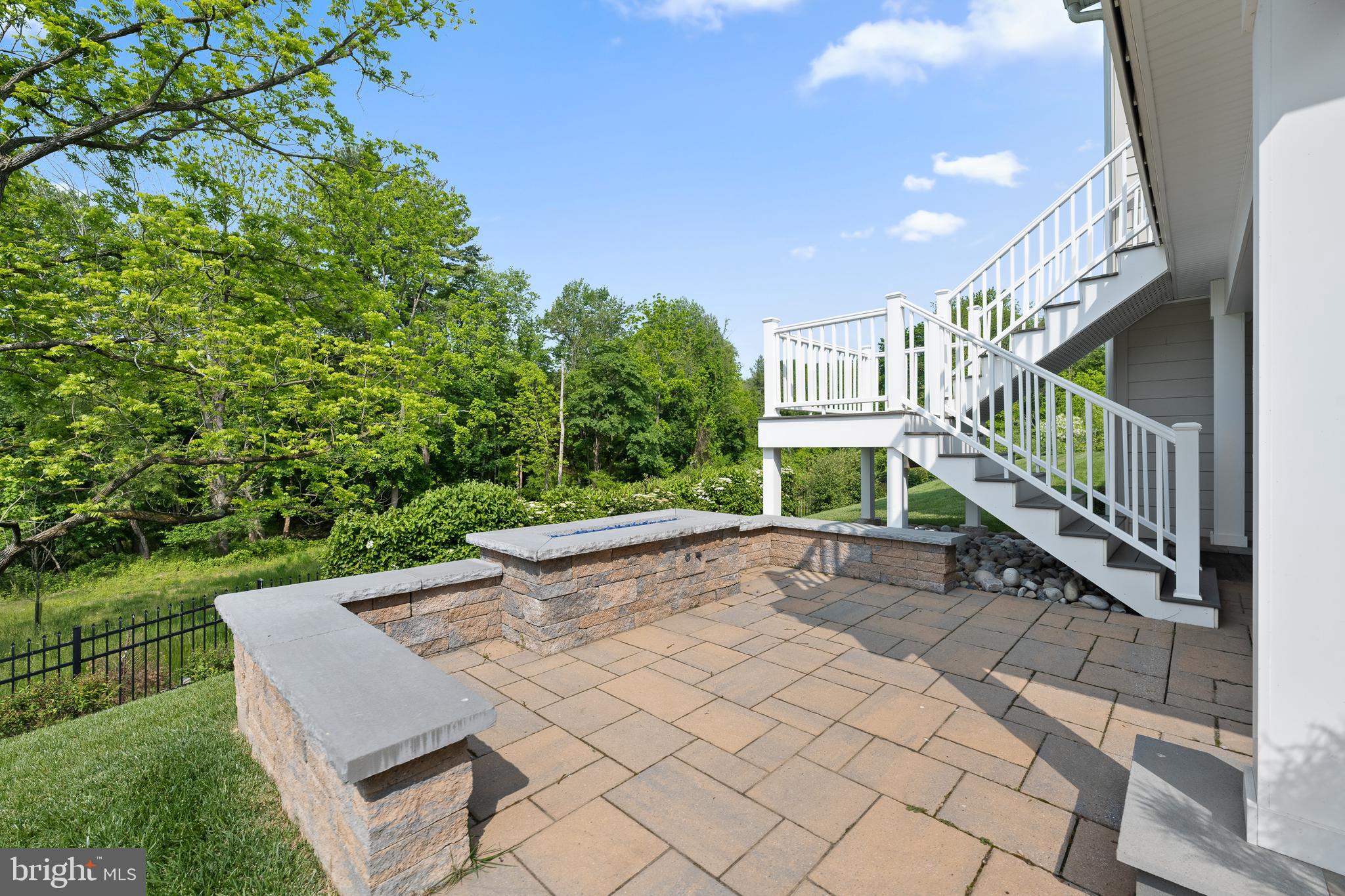 CHAPEL HILL - Residential