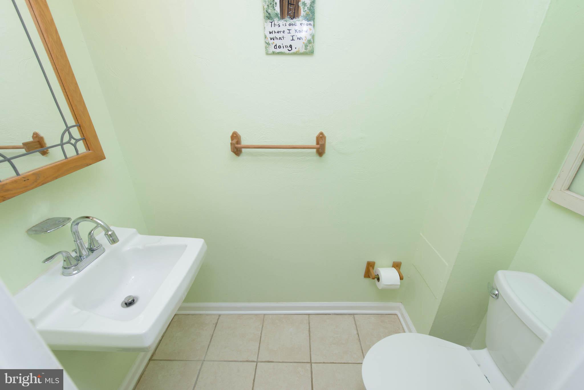 SEVEN COURTS - Residential