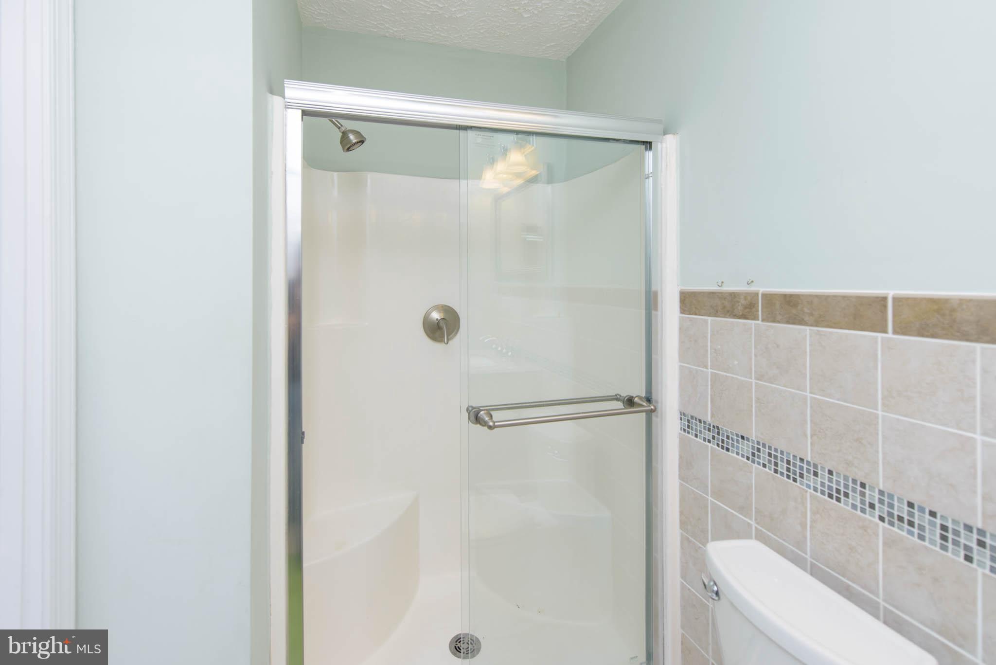 SEVEN COURTS - Residential