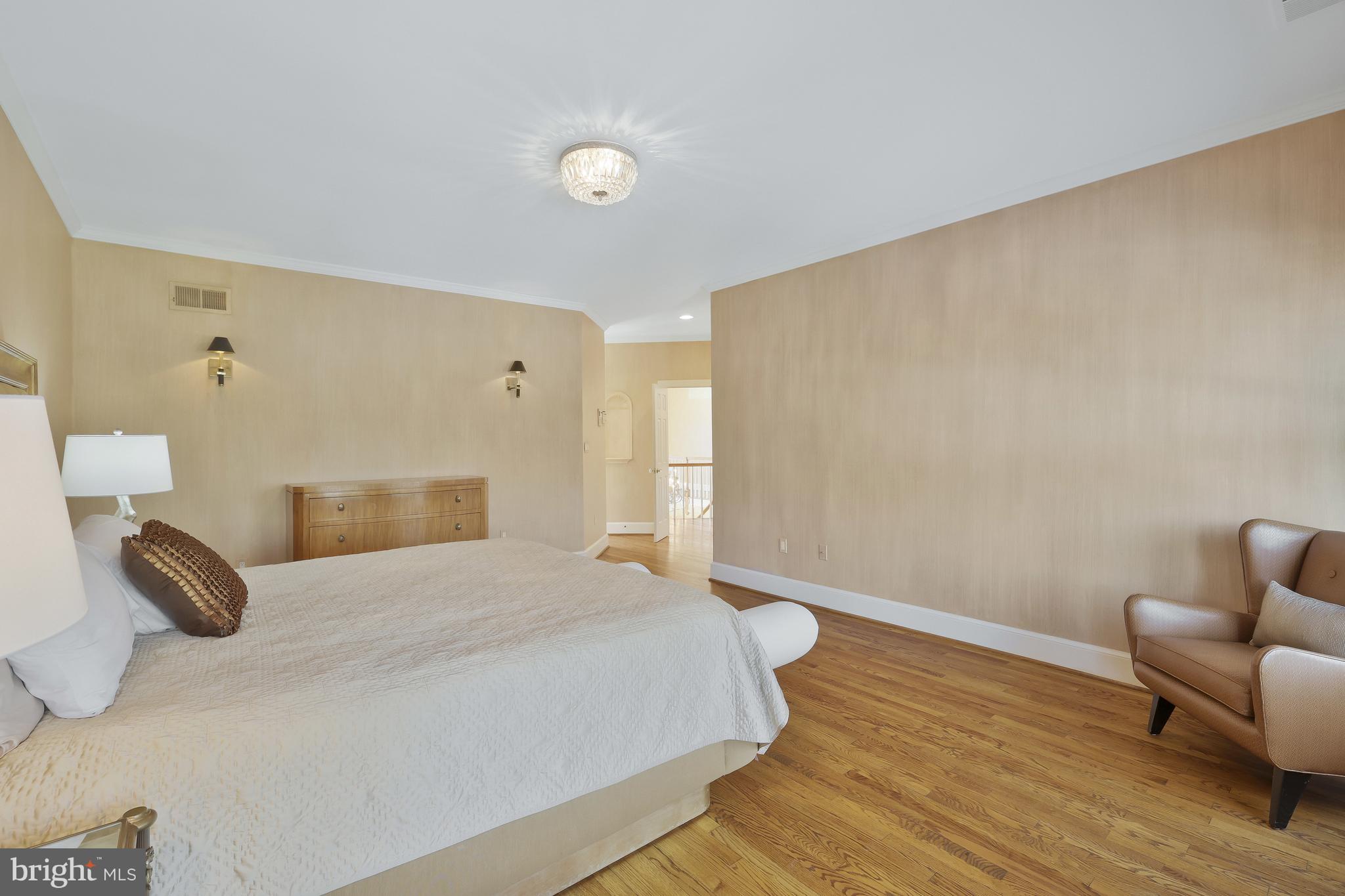 LANGLEY FOREST - Residential