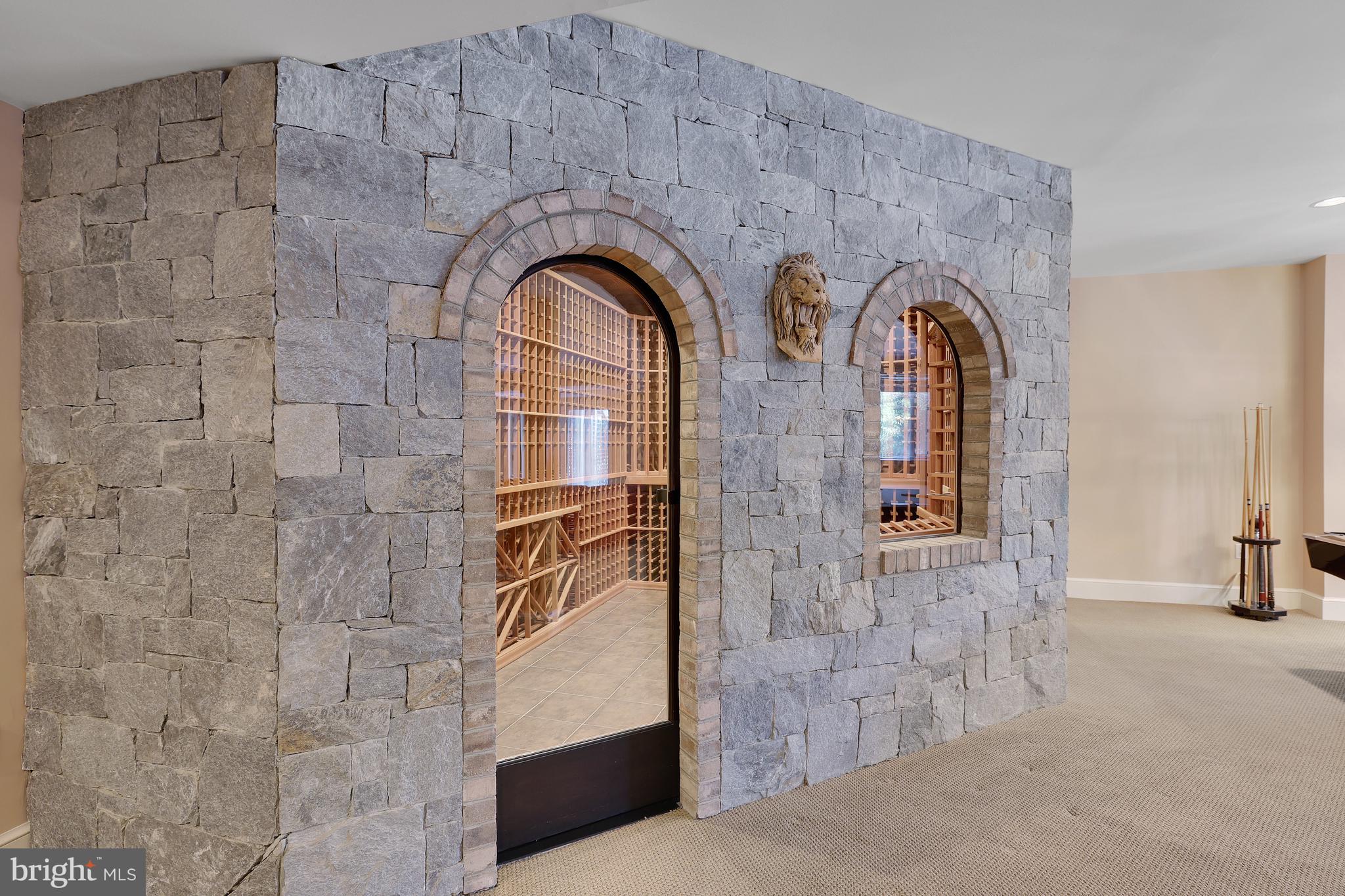 LANGLEY FOREST - Residential