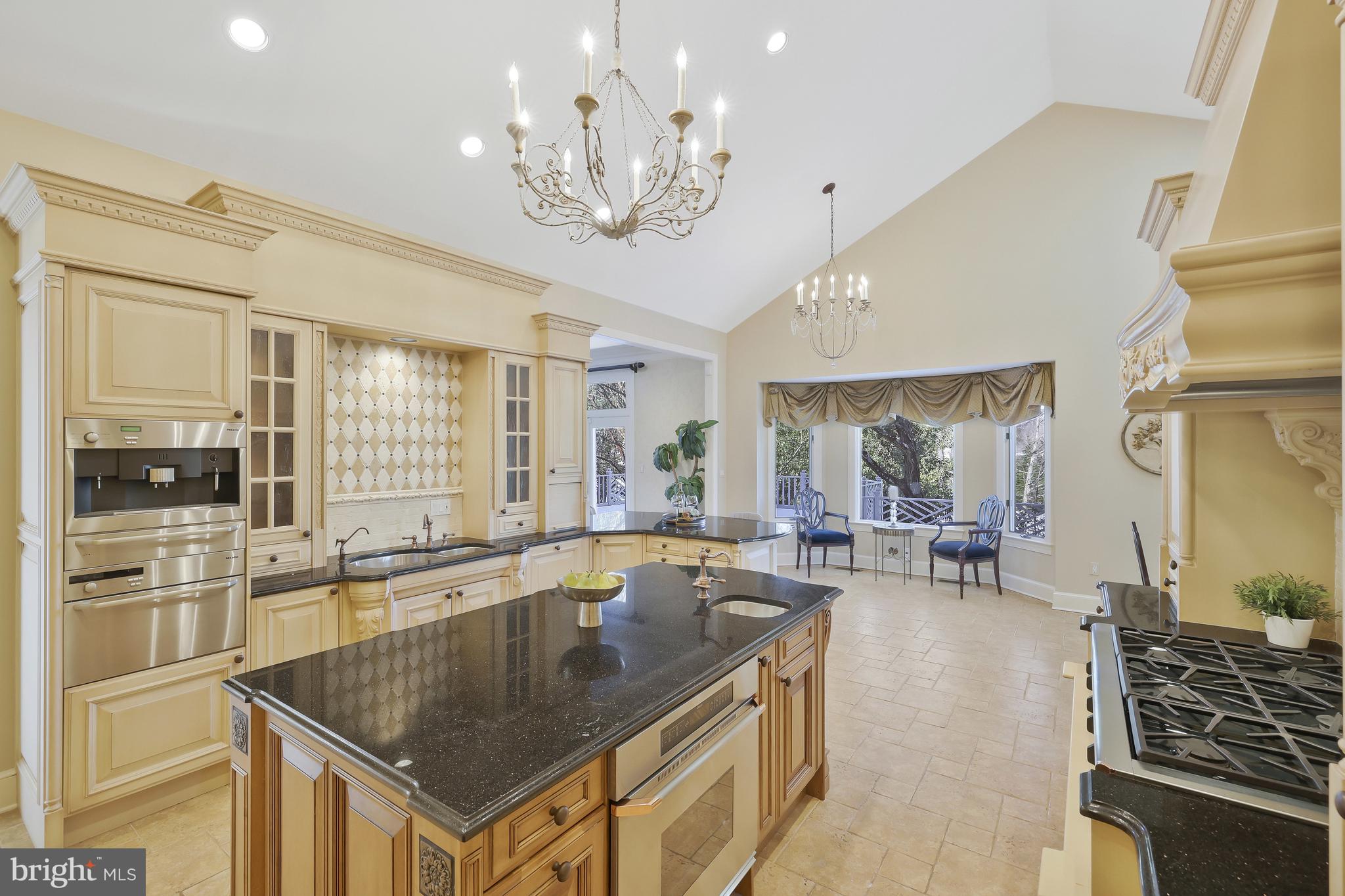 LANGLEY FOREST - Residential