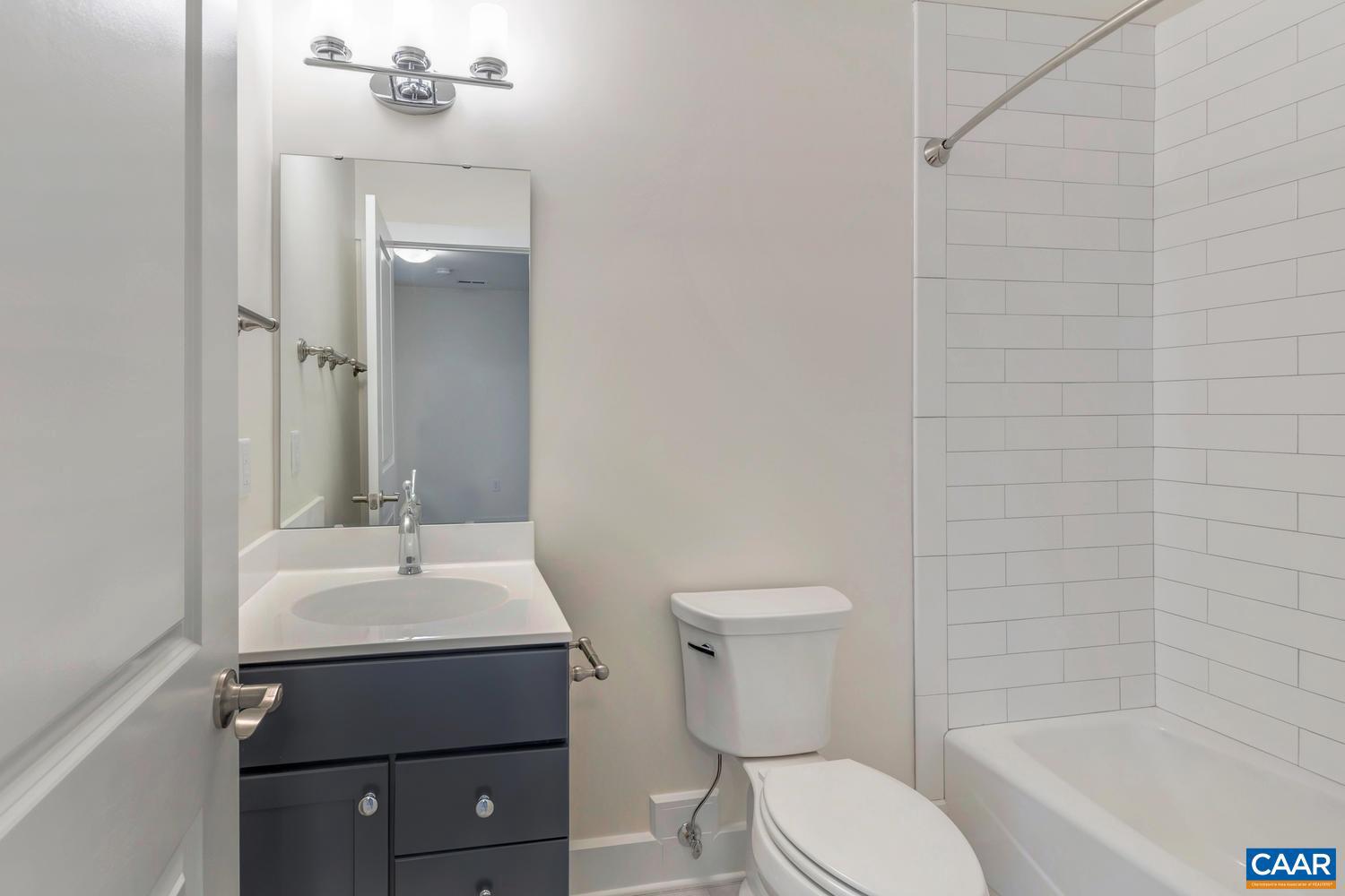 OLD TRAIL - Residential