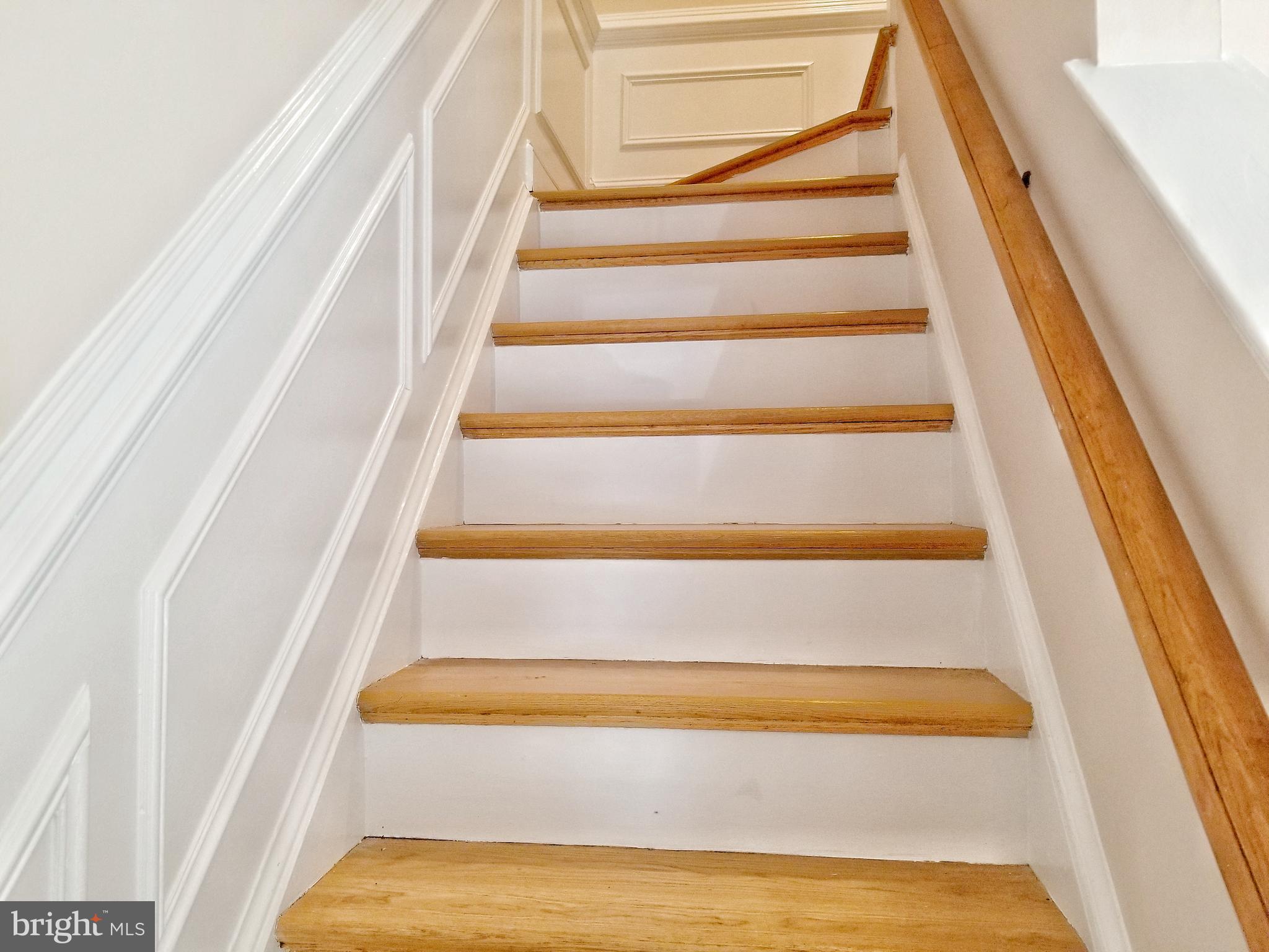 TUDOR OAKS (TH) - Residential