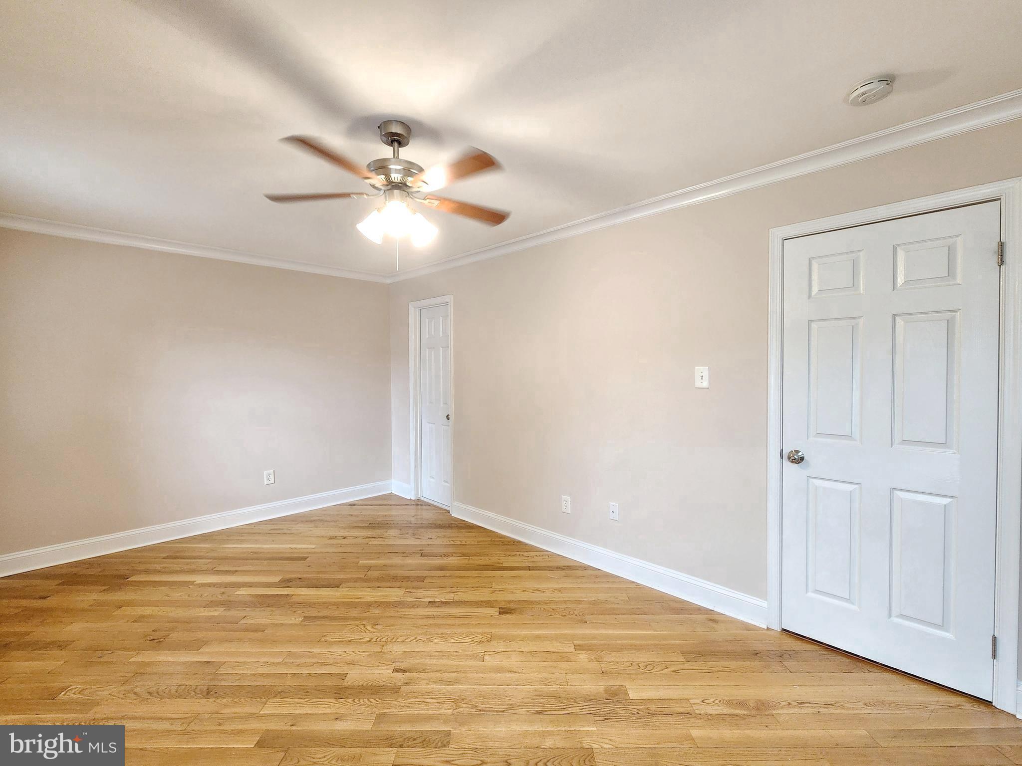 TUDOR OAKS (TH) - Residential