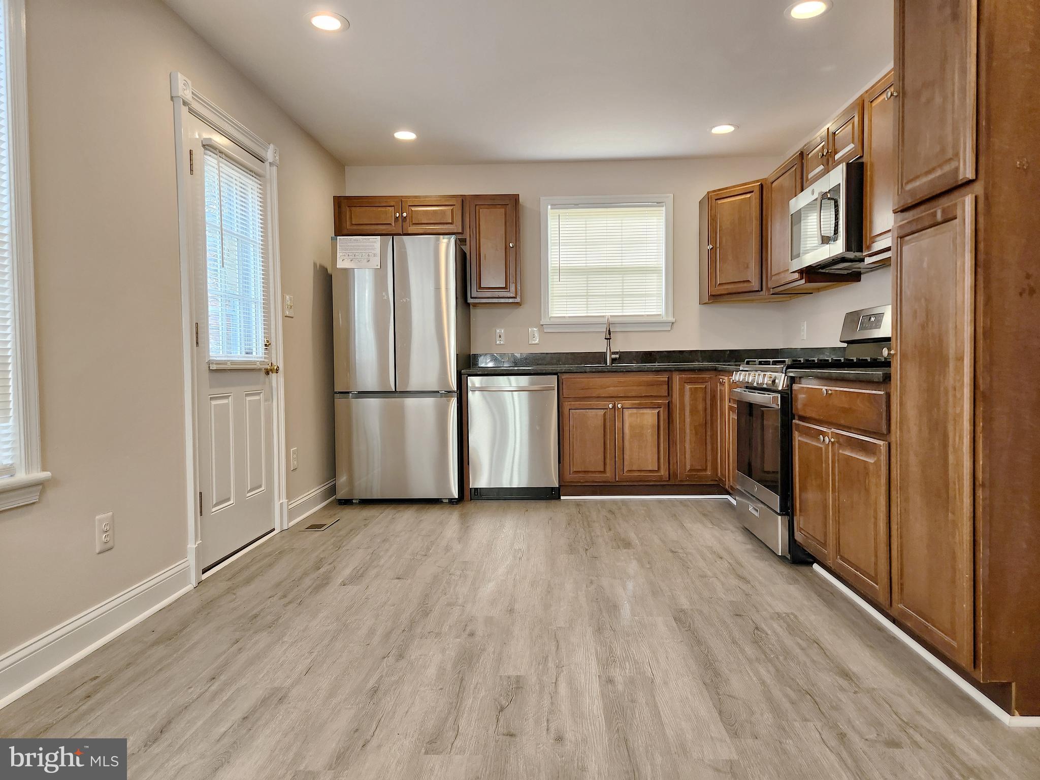 TUDOR OAKS (TH) - Residential