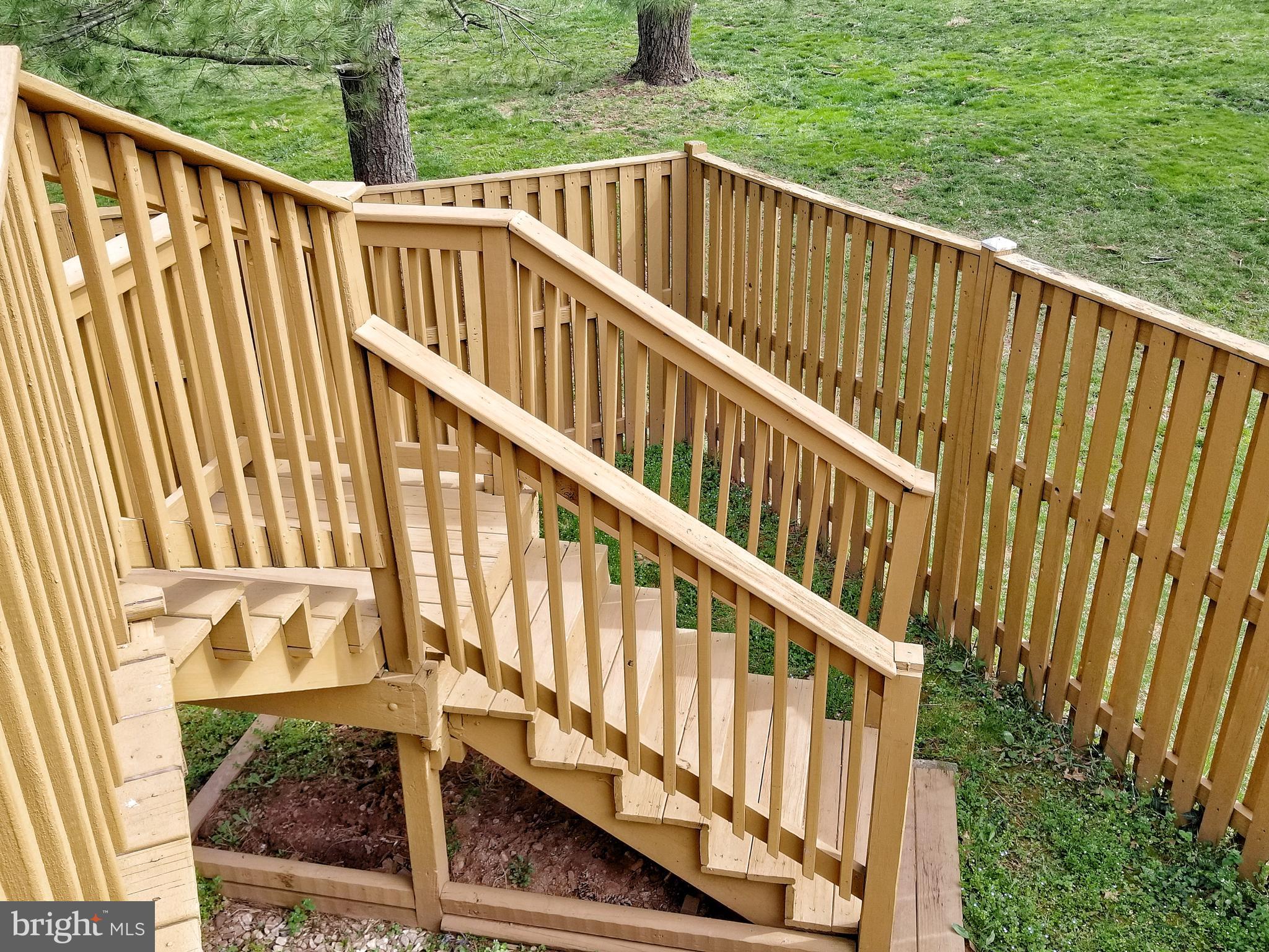 TUDOR OAKS (TH) - Residential