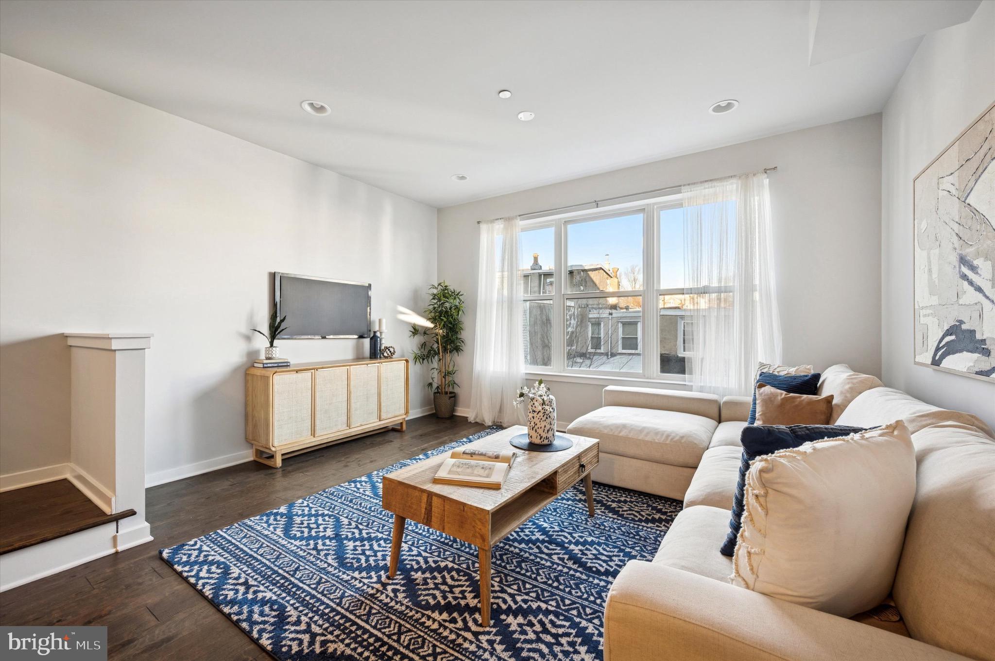 MANAYUNK - Residential