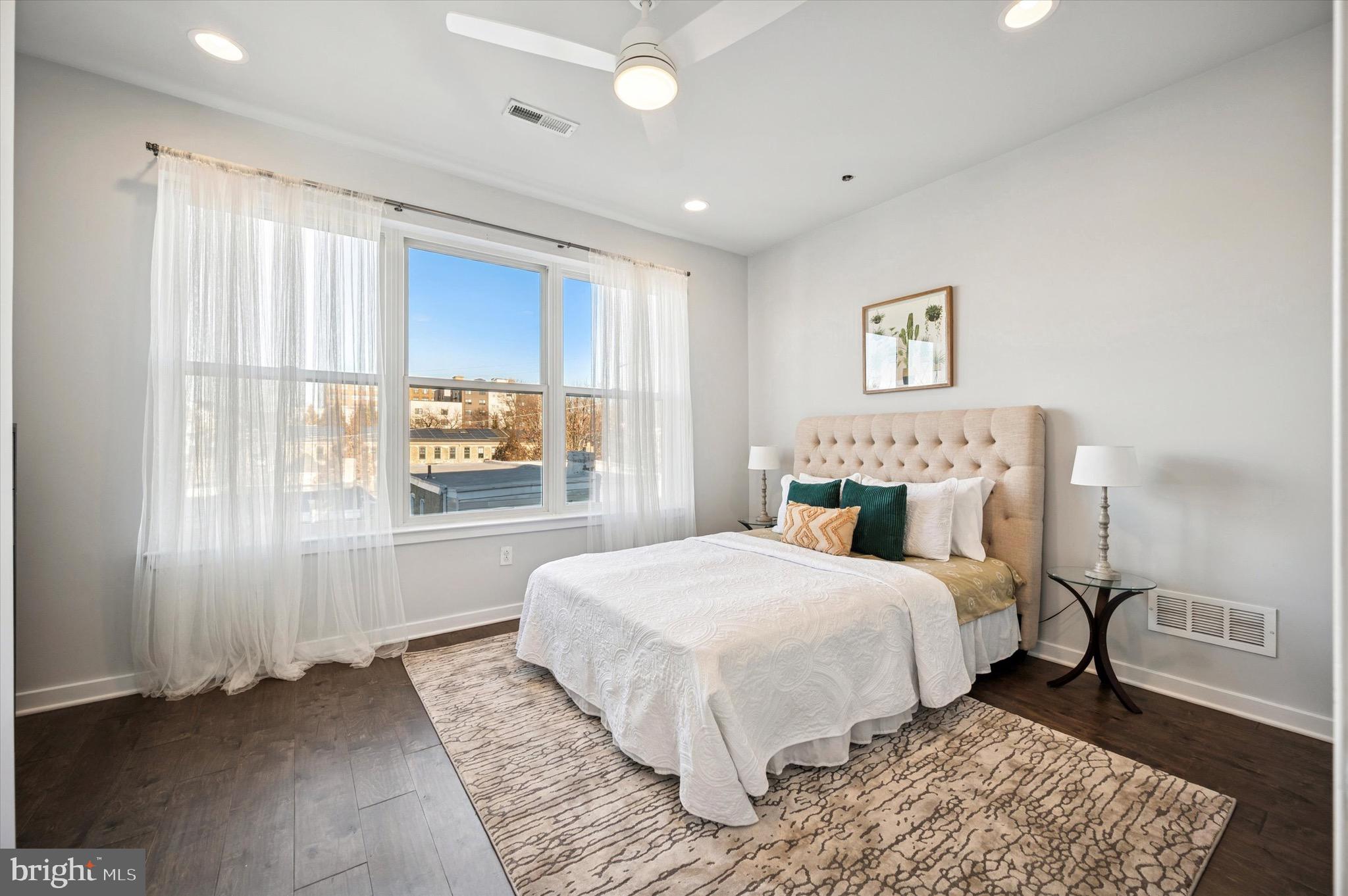 MANAYUNK - Residential