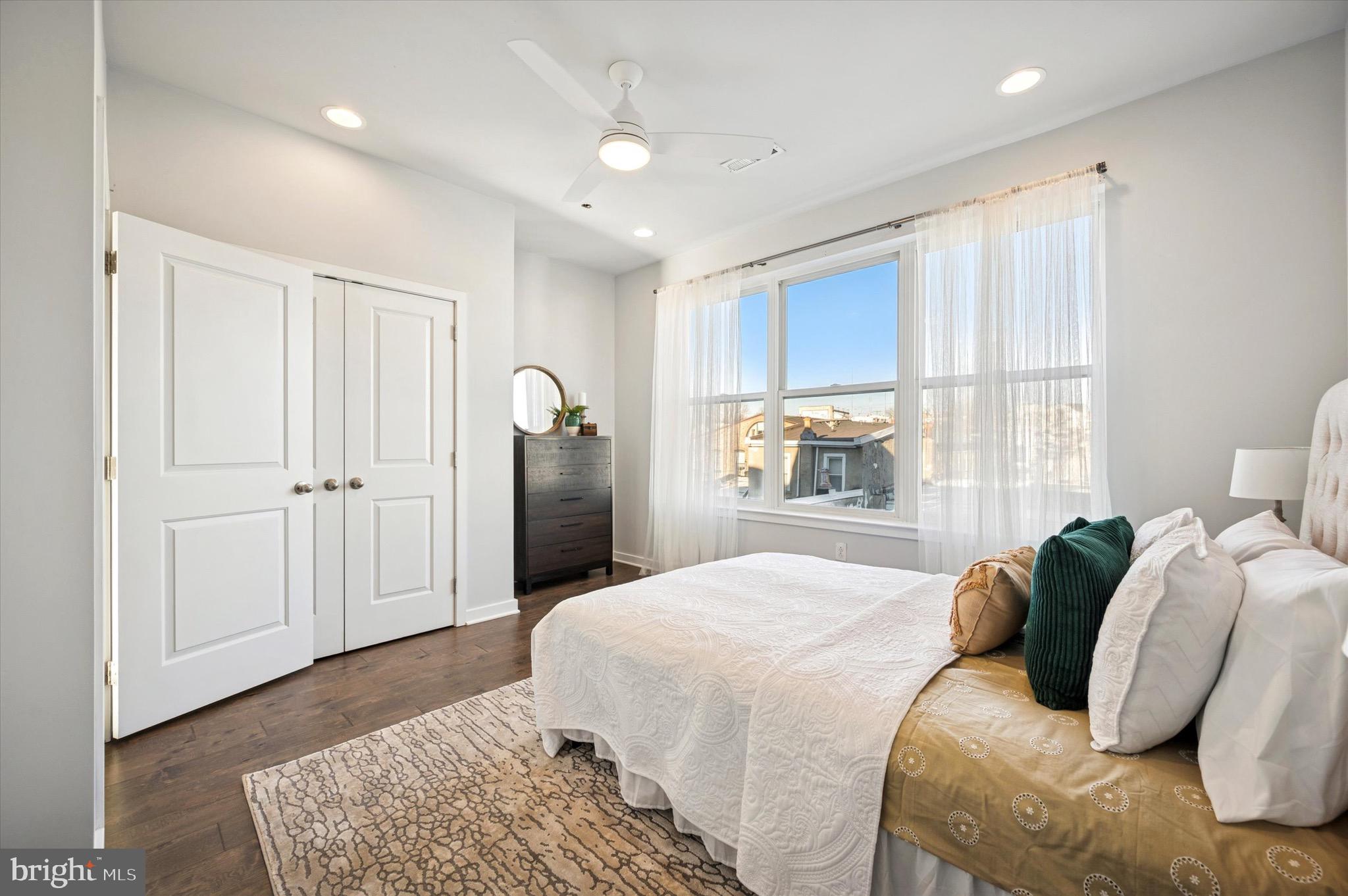 MANAYUNK - Residential