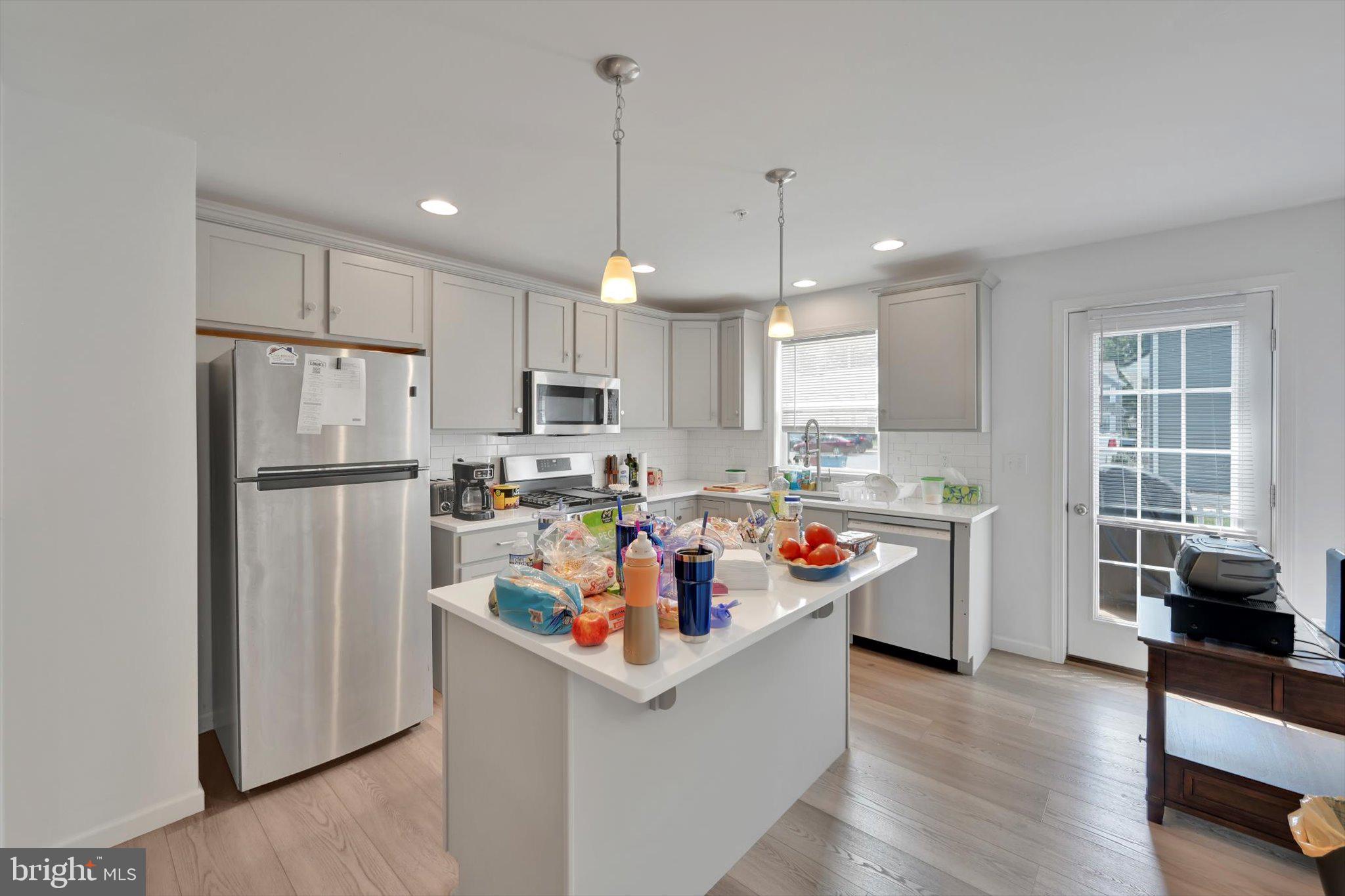 MAYAPPLE WOODS - Residential