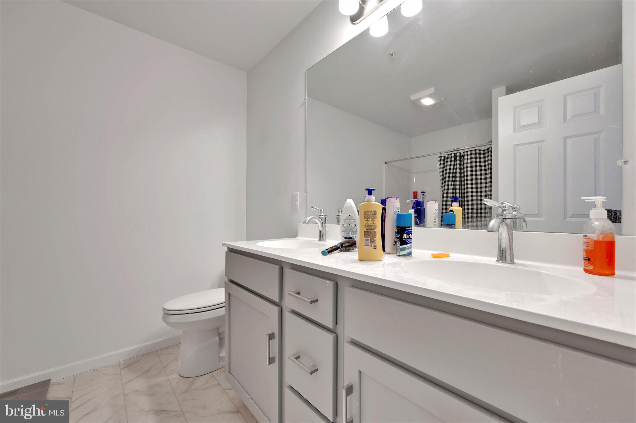 MAYAPPLE WOODS - Residential