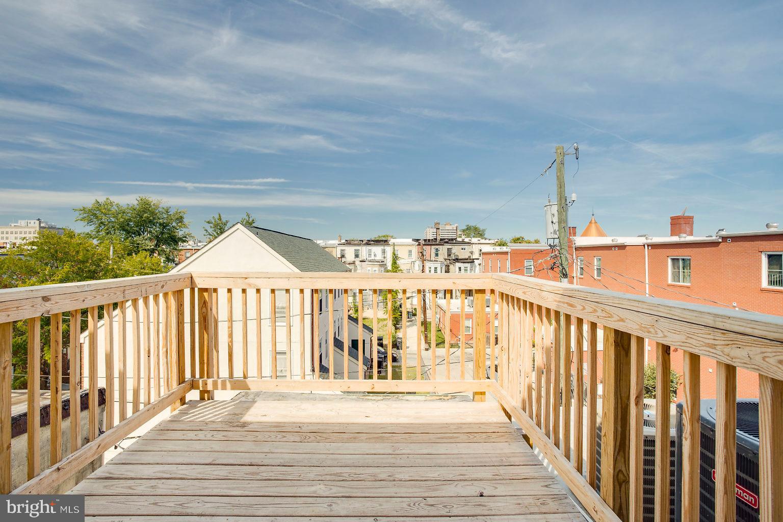 BARCLAY - Residential Lease