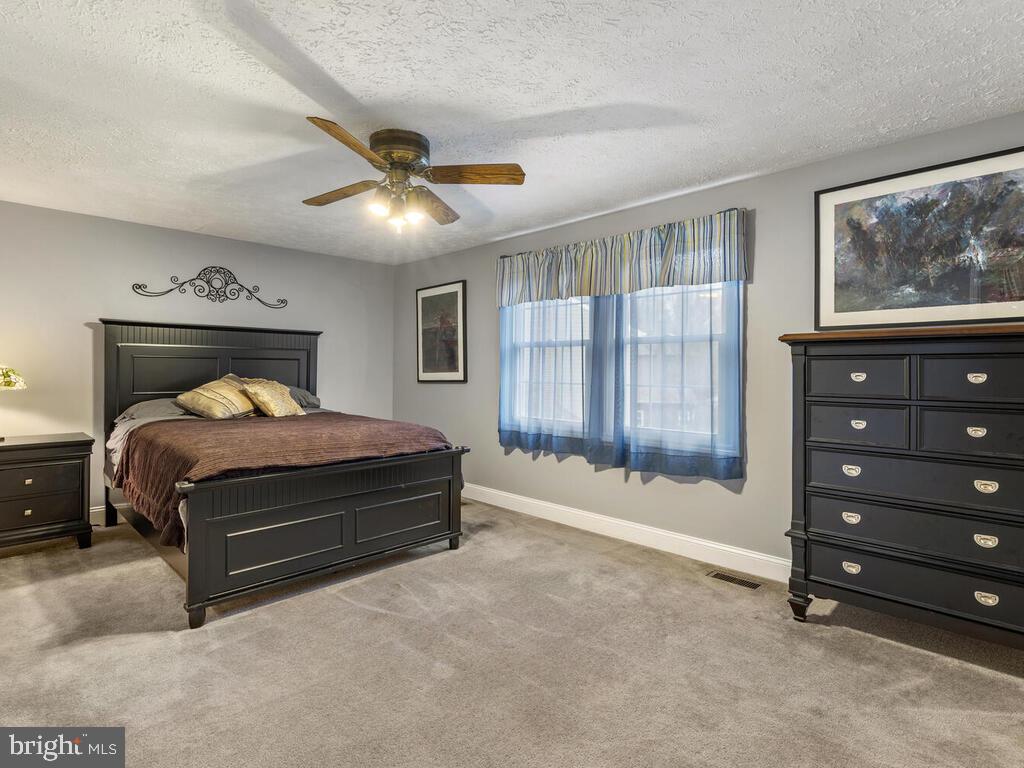 BRIARS ACRES - Residential