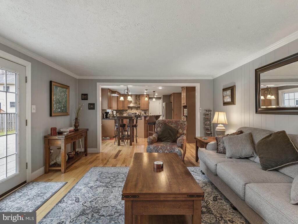 BRIARS ACRES - Residential