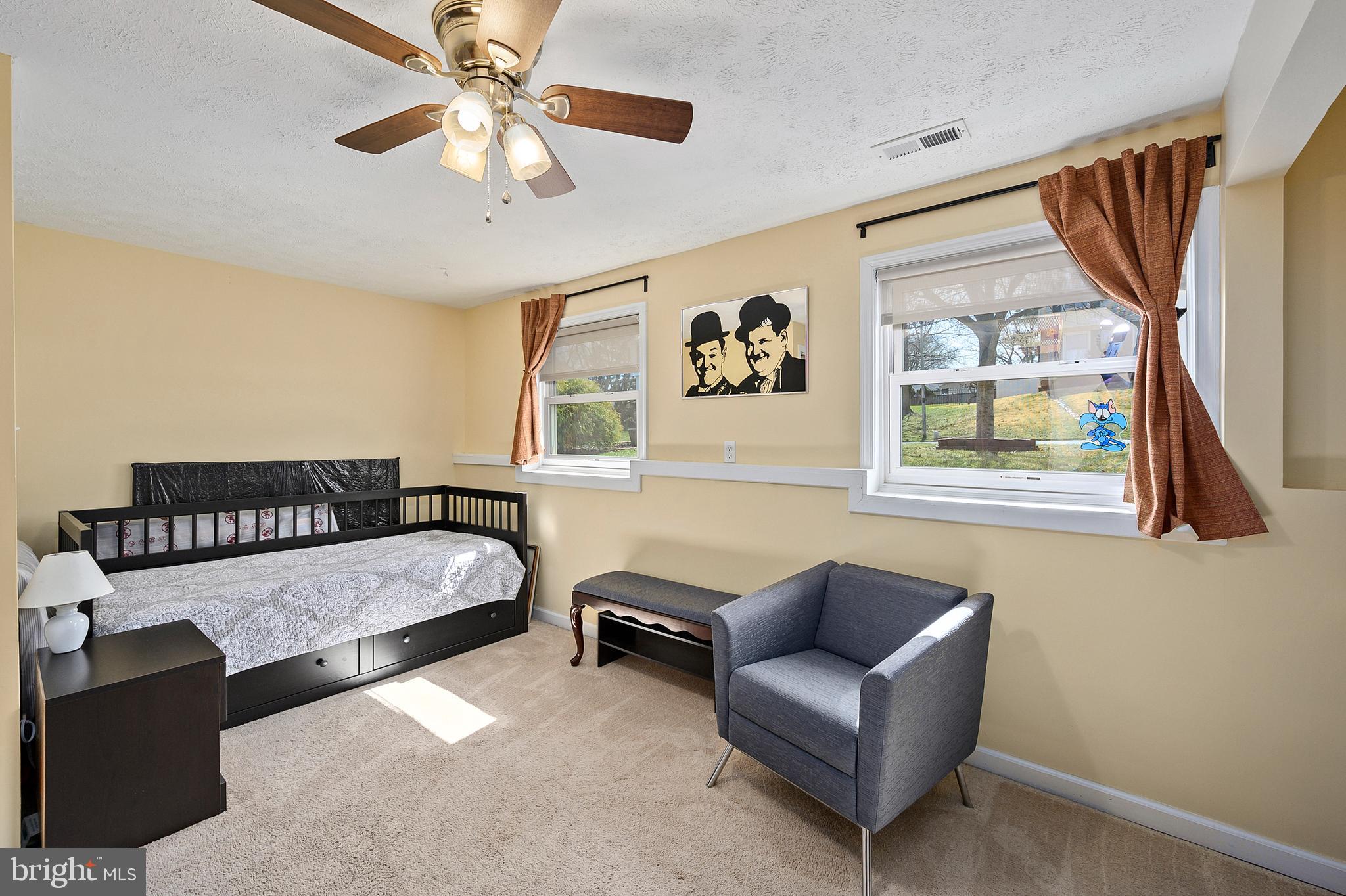 LONGVIEW ON MAGOTHY - Residential