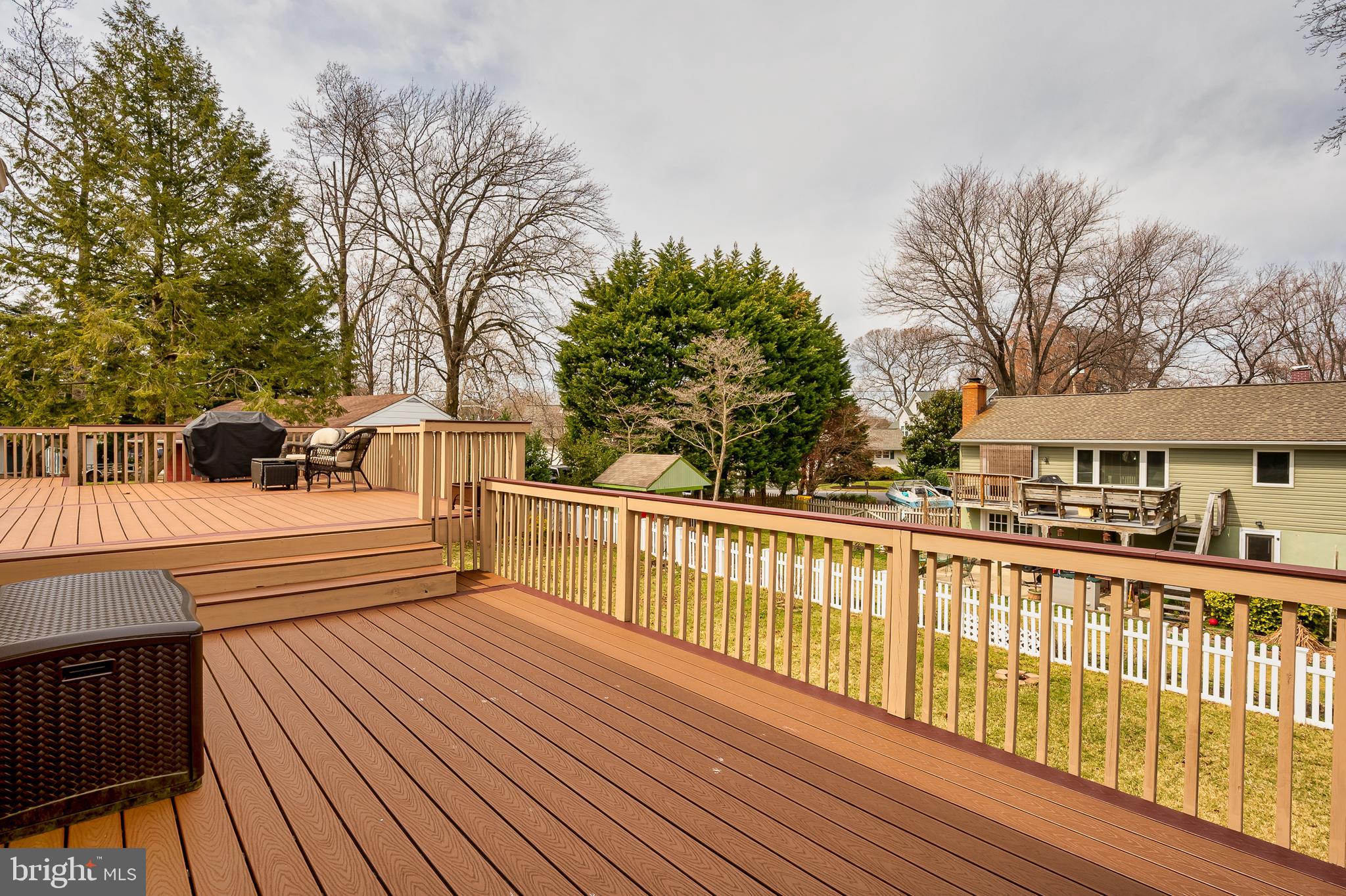 LONGVIEW ON MAGOTHY - Residential