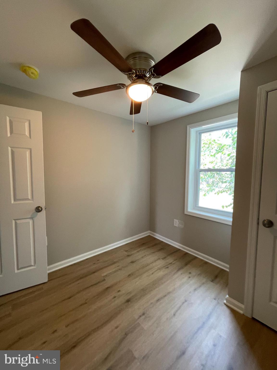 BROADWAY EAST - Residential Lease