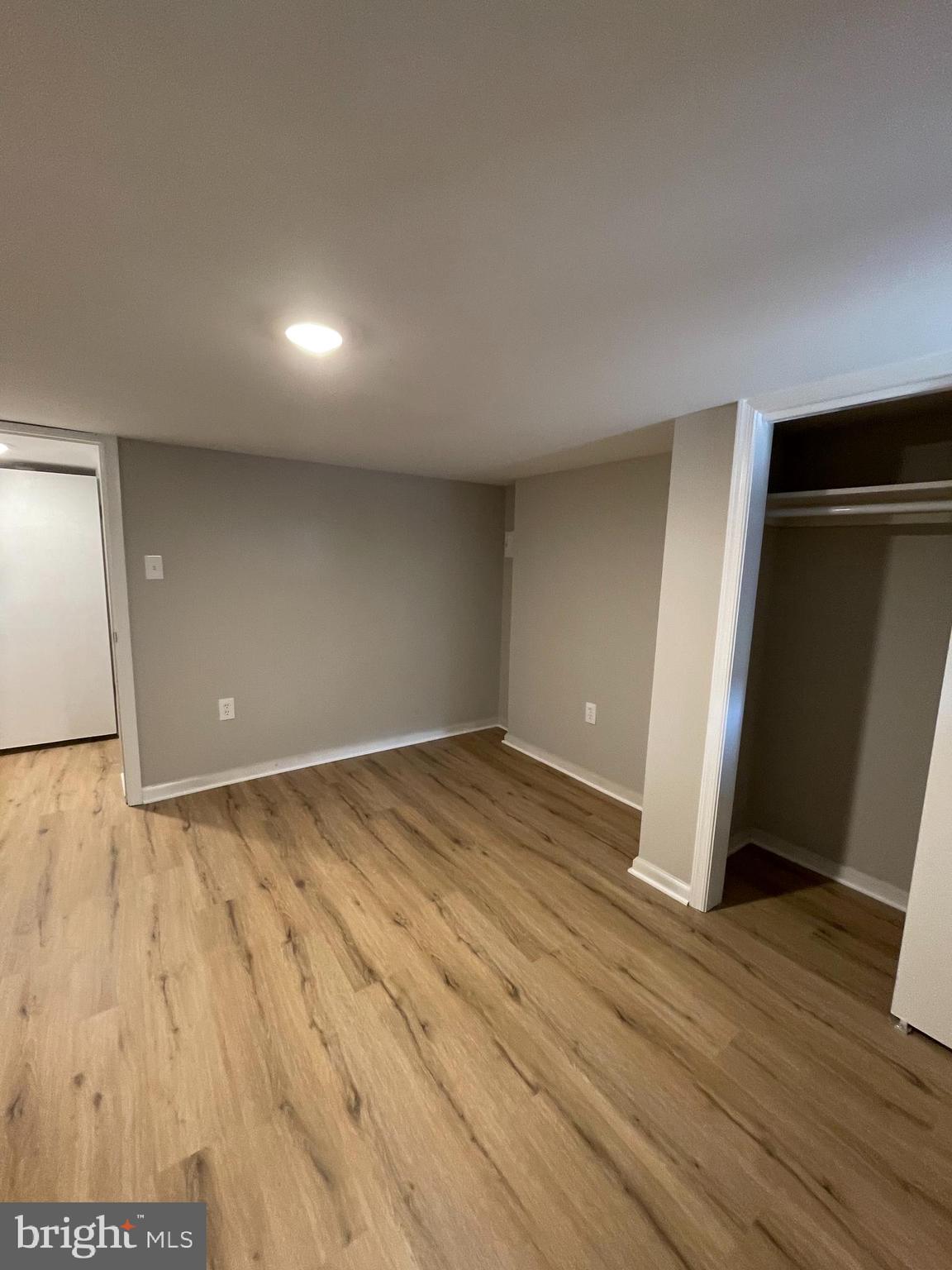 BROADWAY EAST - Residential Lease