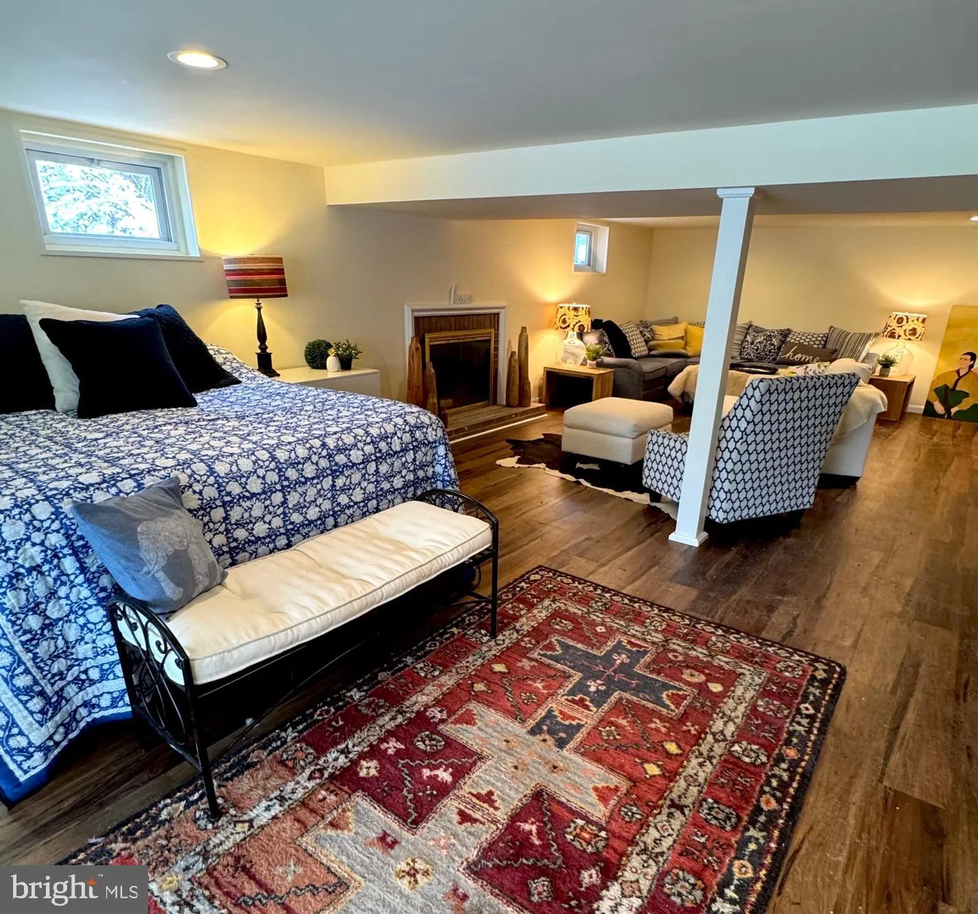 Berwyn, Pennsylvania 19312, United States, 4 Bedrooms Bedrooms, ,3 BathroomsBathrooms,Residential,Pending,17653