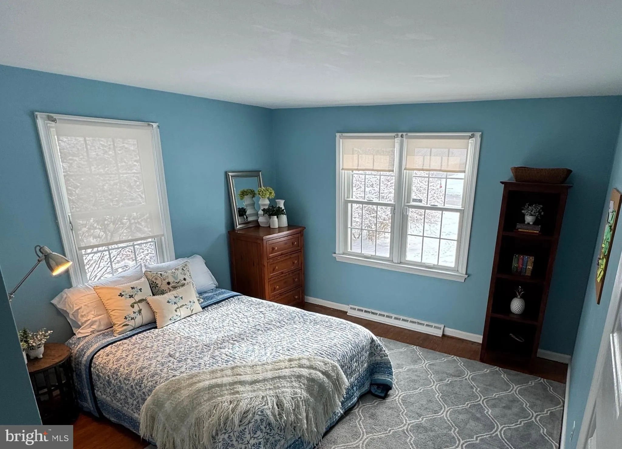 Berwyn, Pennsylvania 19312, United States, 4 Bedrooms Bedrooms, ,3 BathroomsBathrooms,Residential,Pending,17653