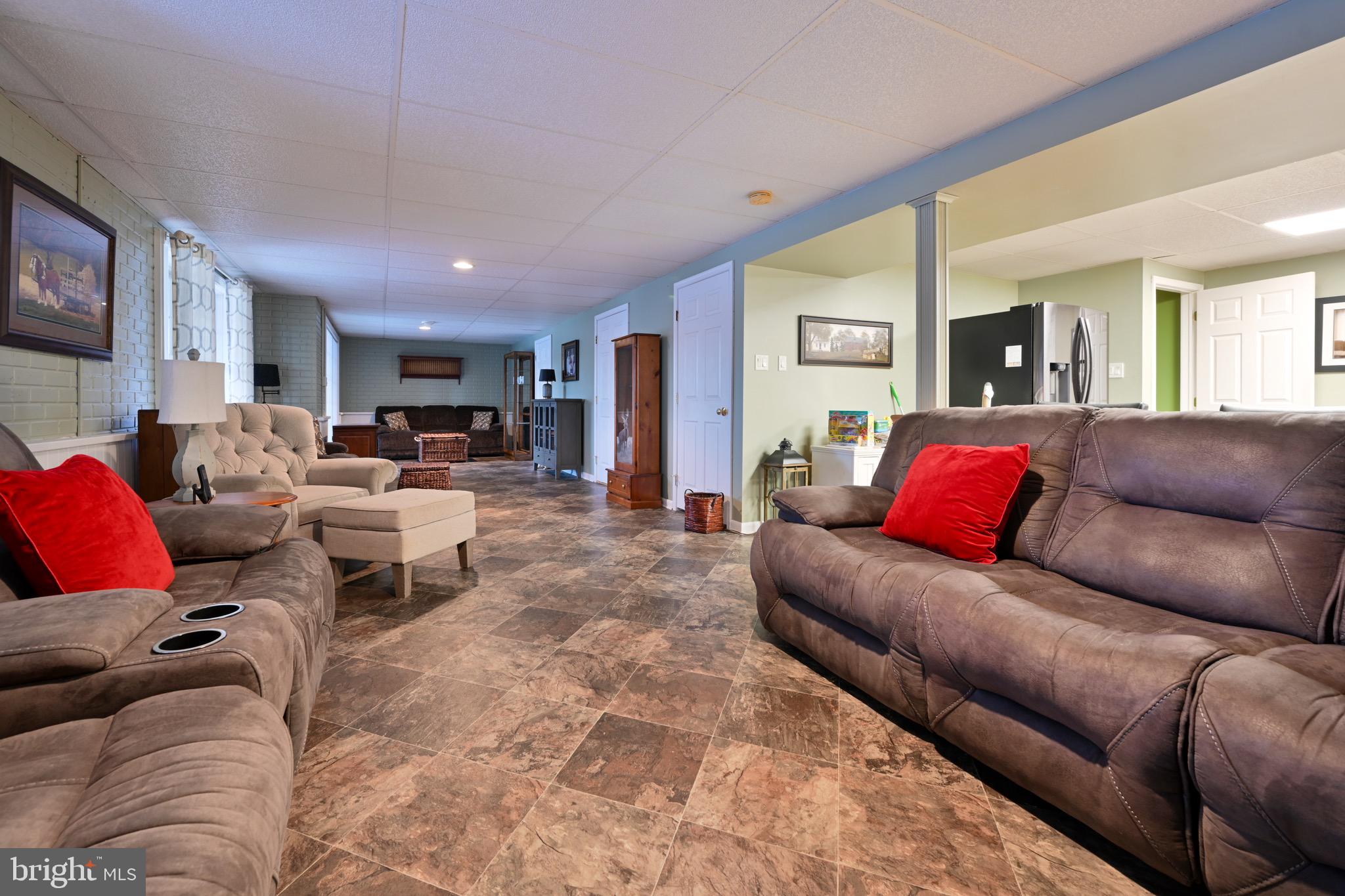 PENN NATIONAL - Residential